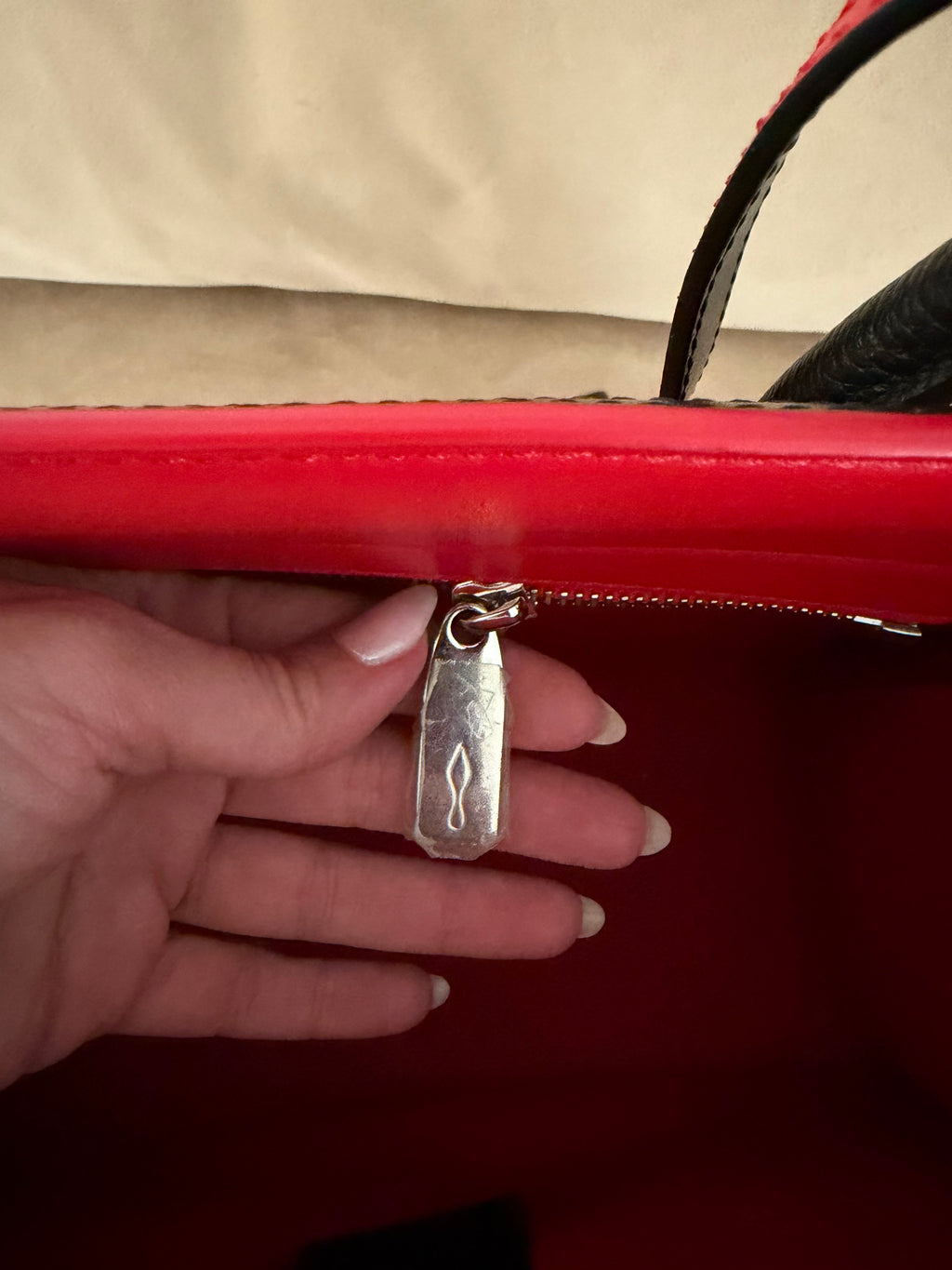 CHRISTIAN LOUBOUTIN Medium PALOMA BAG