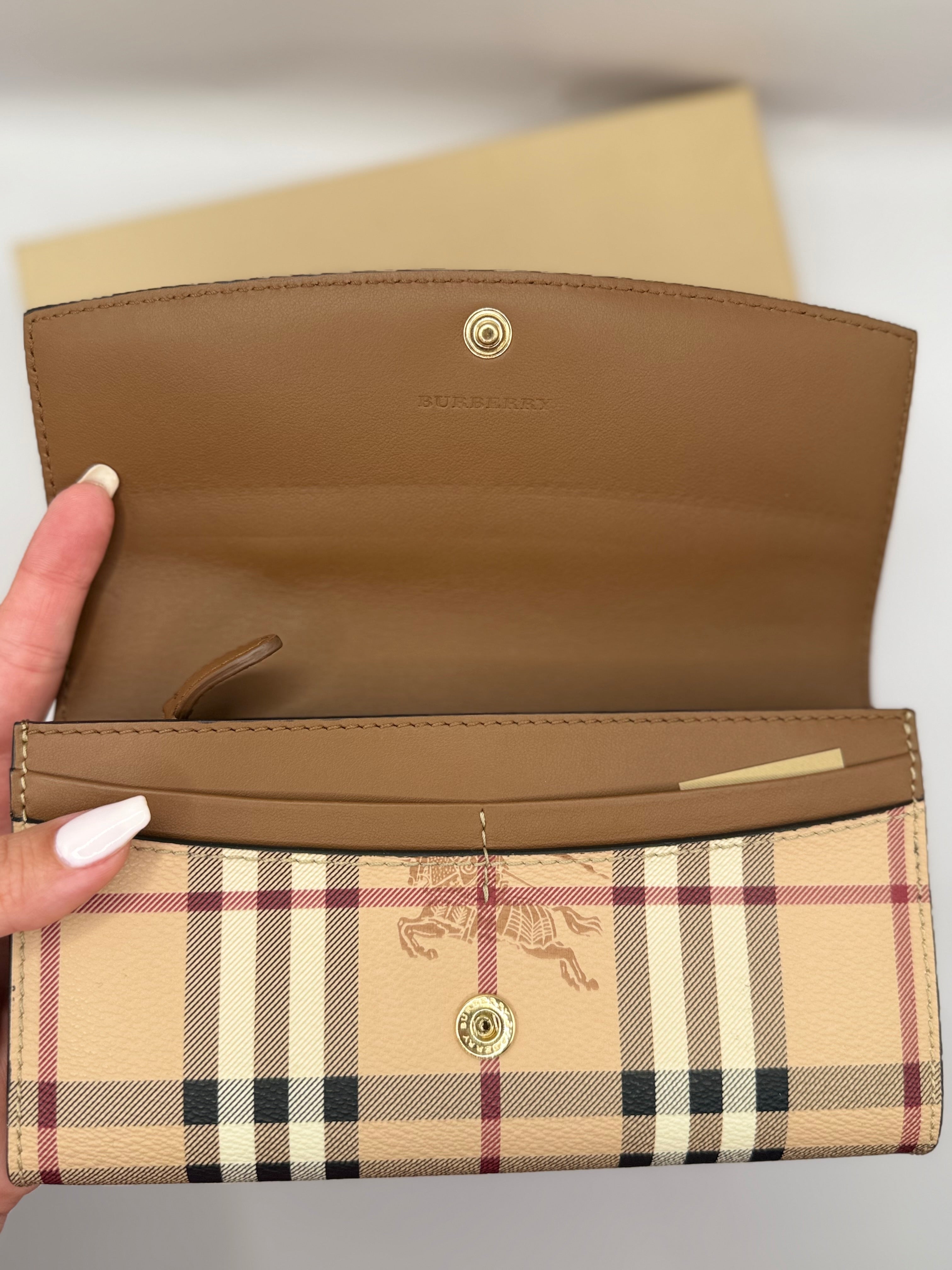 BURBERRY HARRIS LONG WALLET CHECK PATTERN PRINT