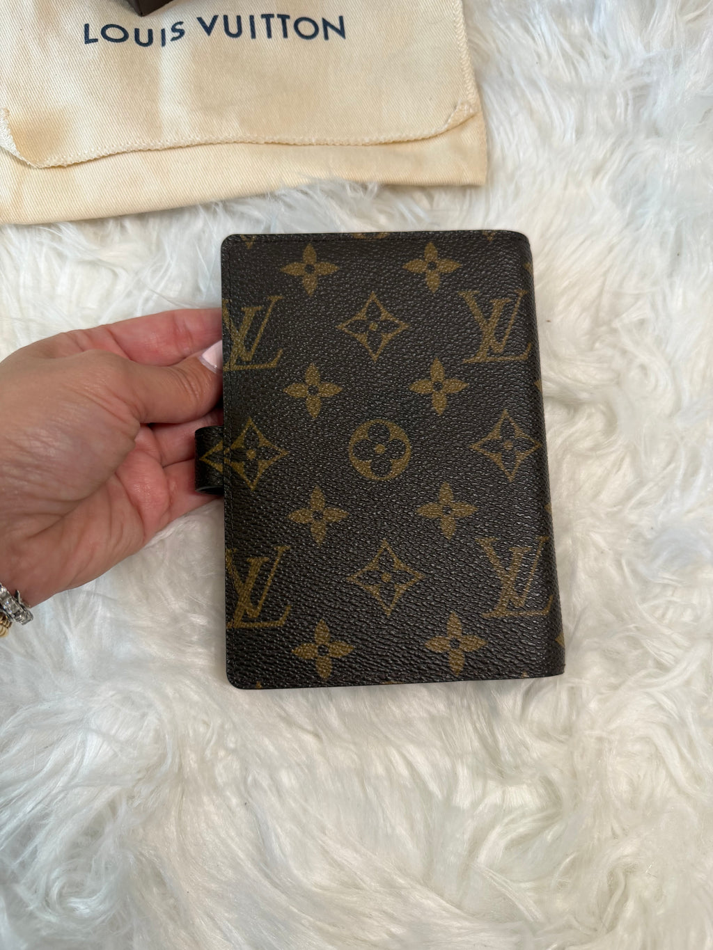 LOUIS VUITTON MONOGRAM CANVAS PM AGENDA COVER/NOTEBOOK