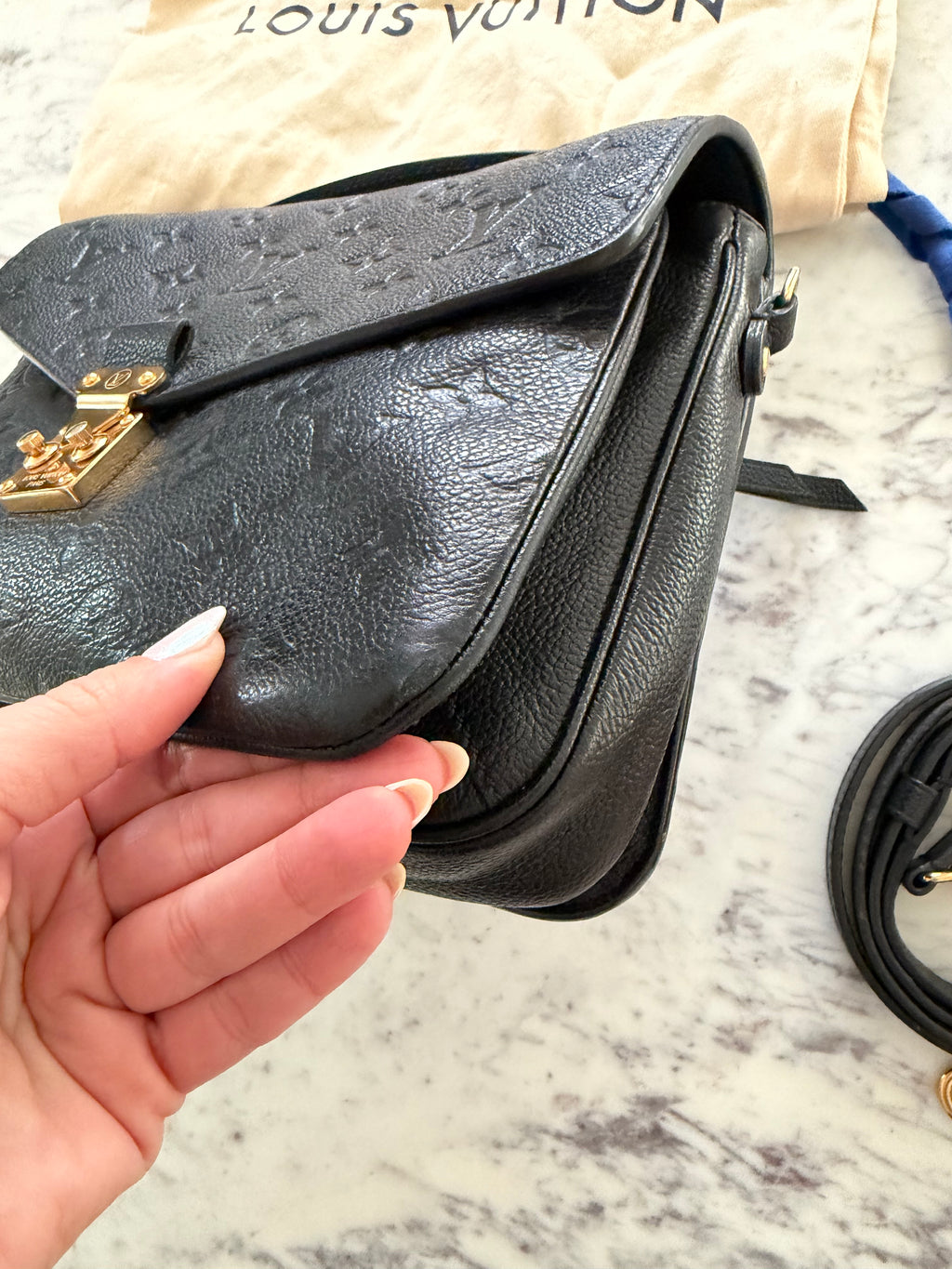 Louis Vuitton Pochette Metis Empreinte bag