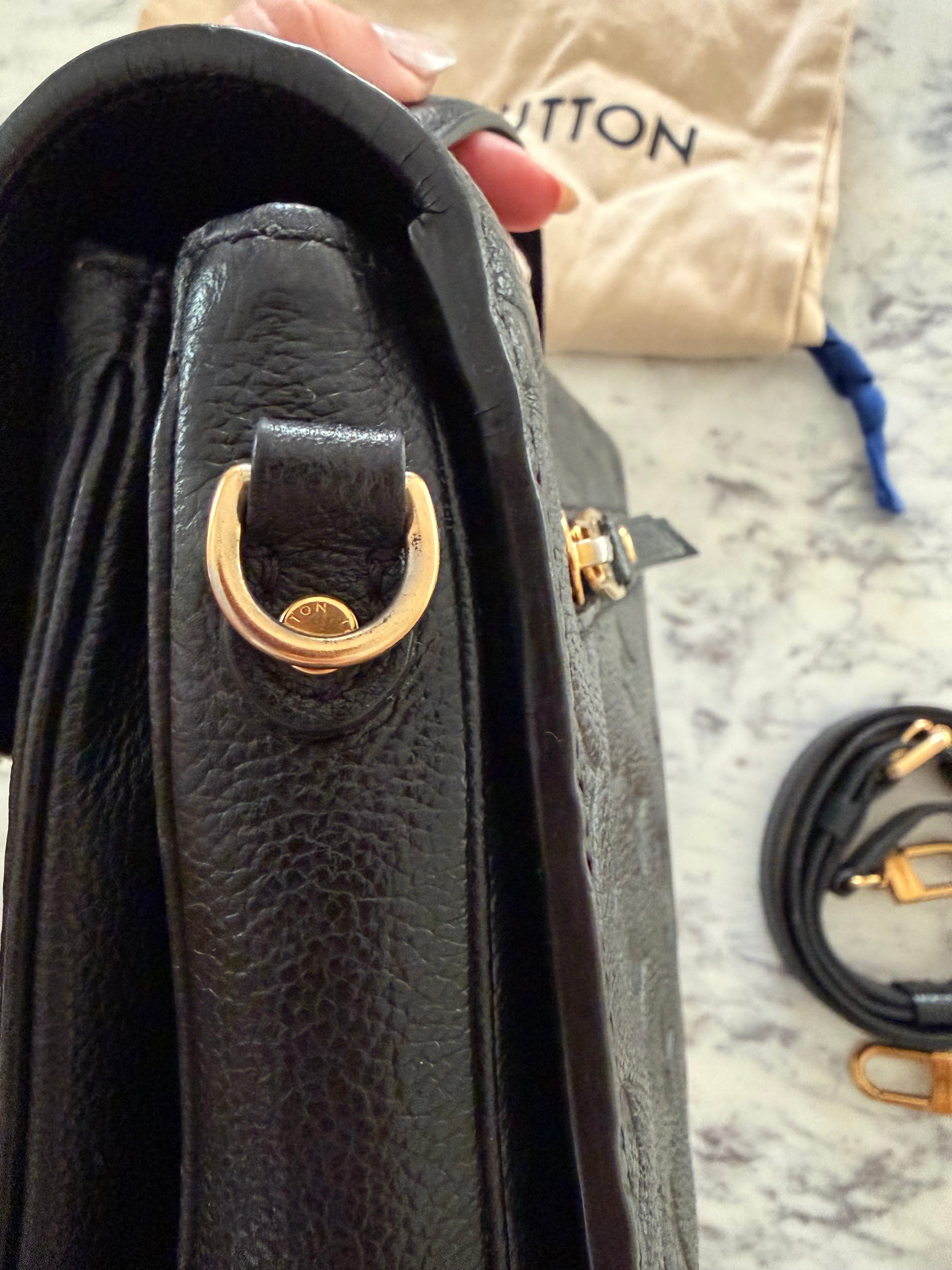 Louis Vuitton Pochette Metis Empreinte bag