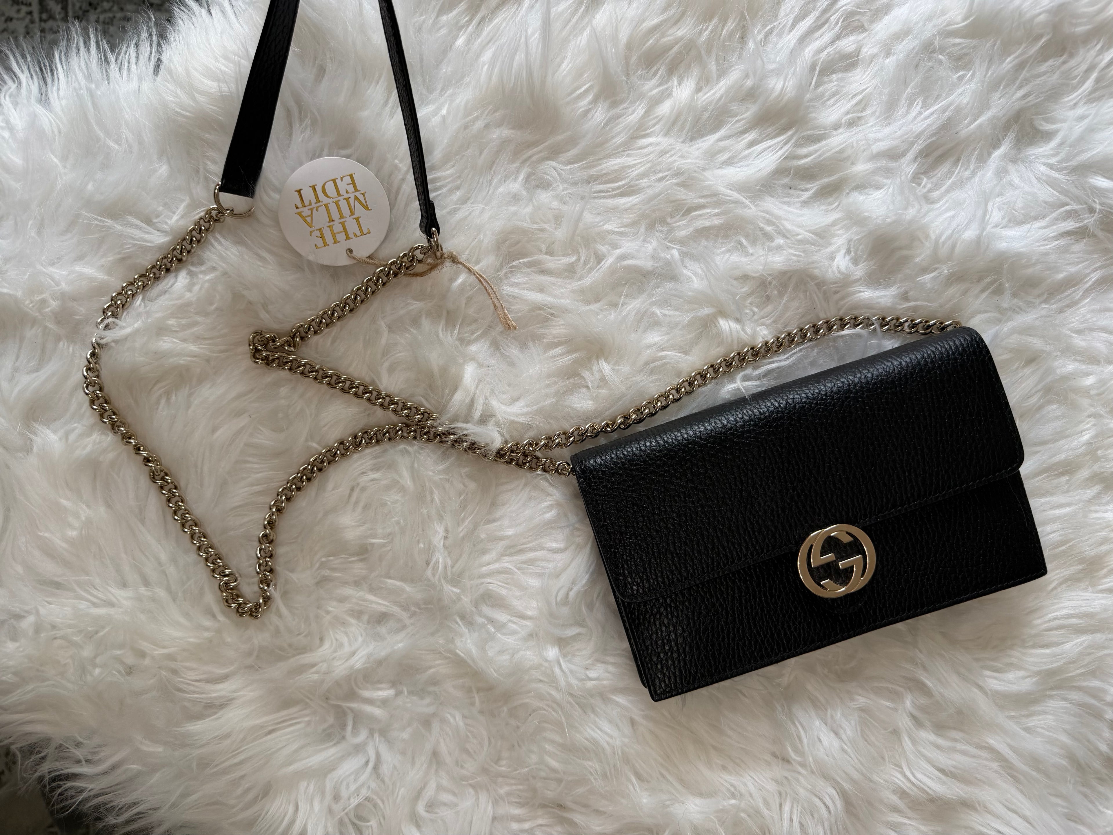 GUCCI INTERLOCKING G WALLET ON CHAIN