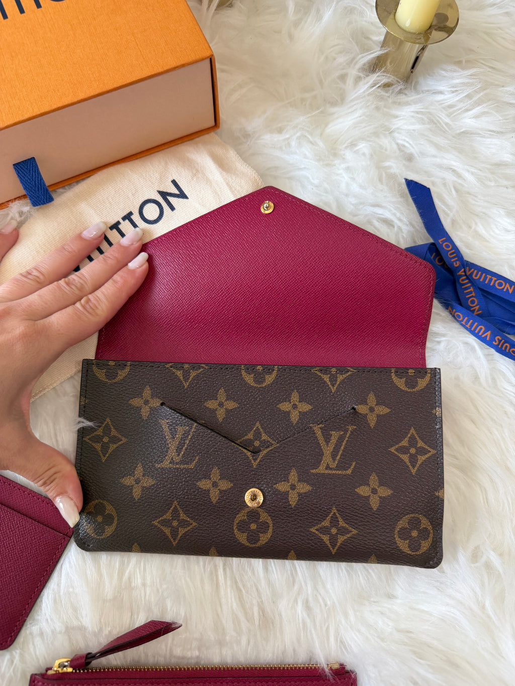 LOUIS VUITTON JEANNE WALLET IN MONOGRAM CANVAS