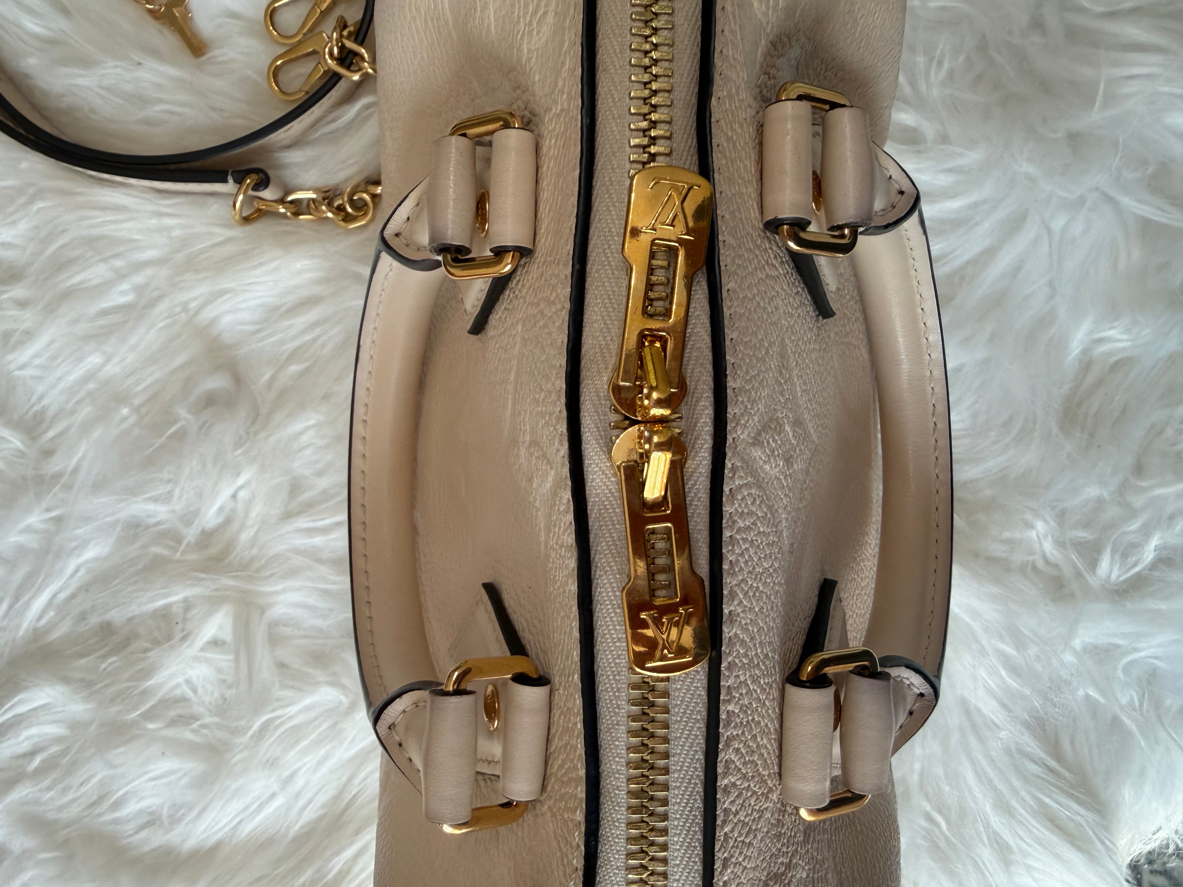 LOUIS VUITTON SPEEDY BANDOULIERE 20 EMPREINTE LEATHER