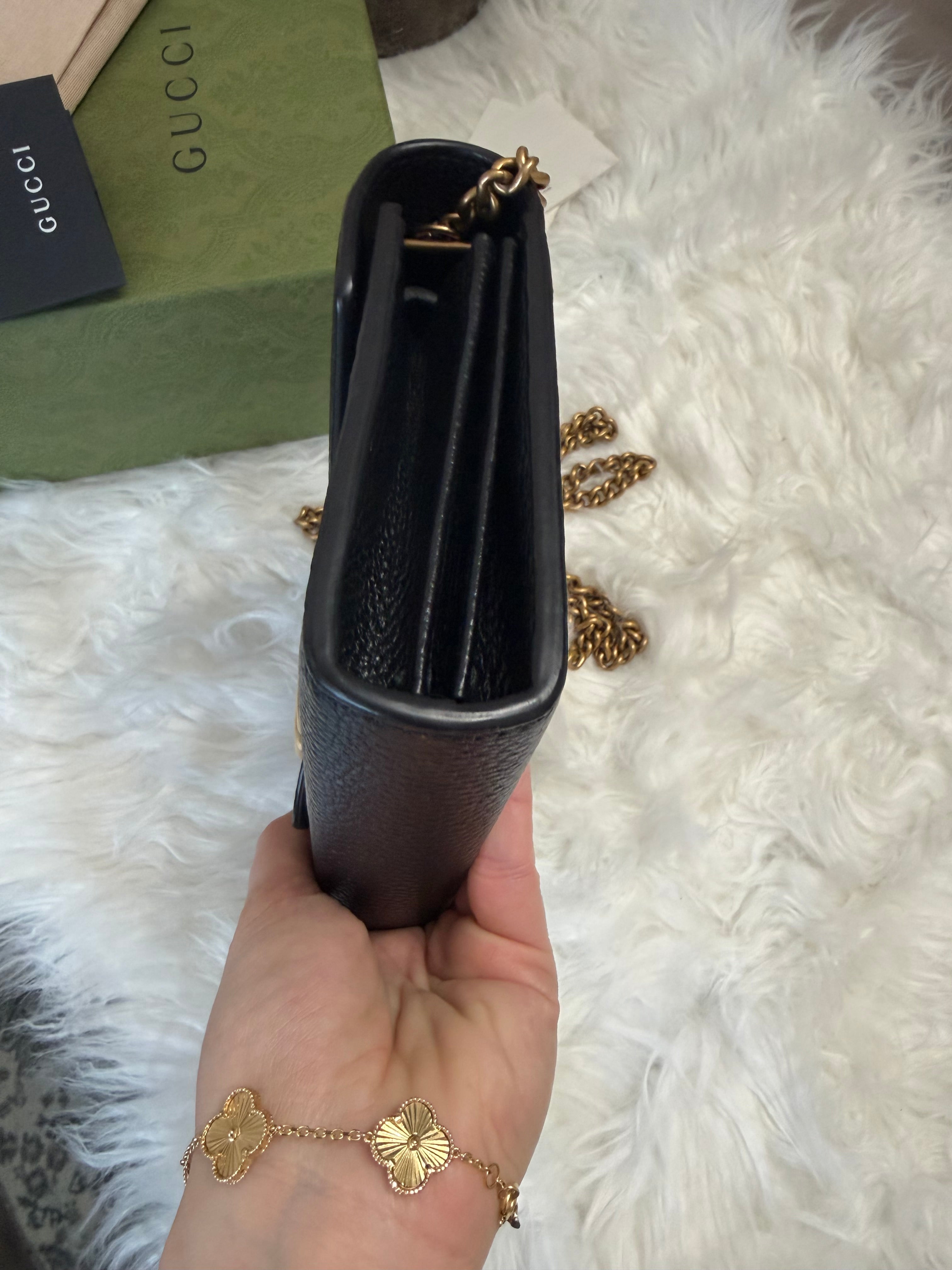 GUCCI MARMONT WALLET ON CHAIN