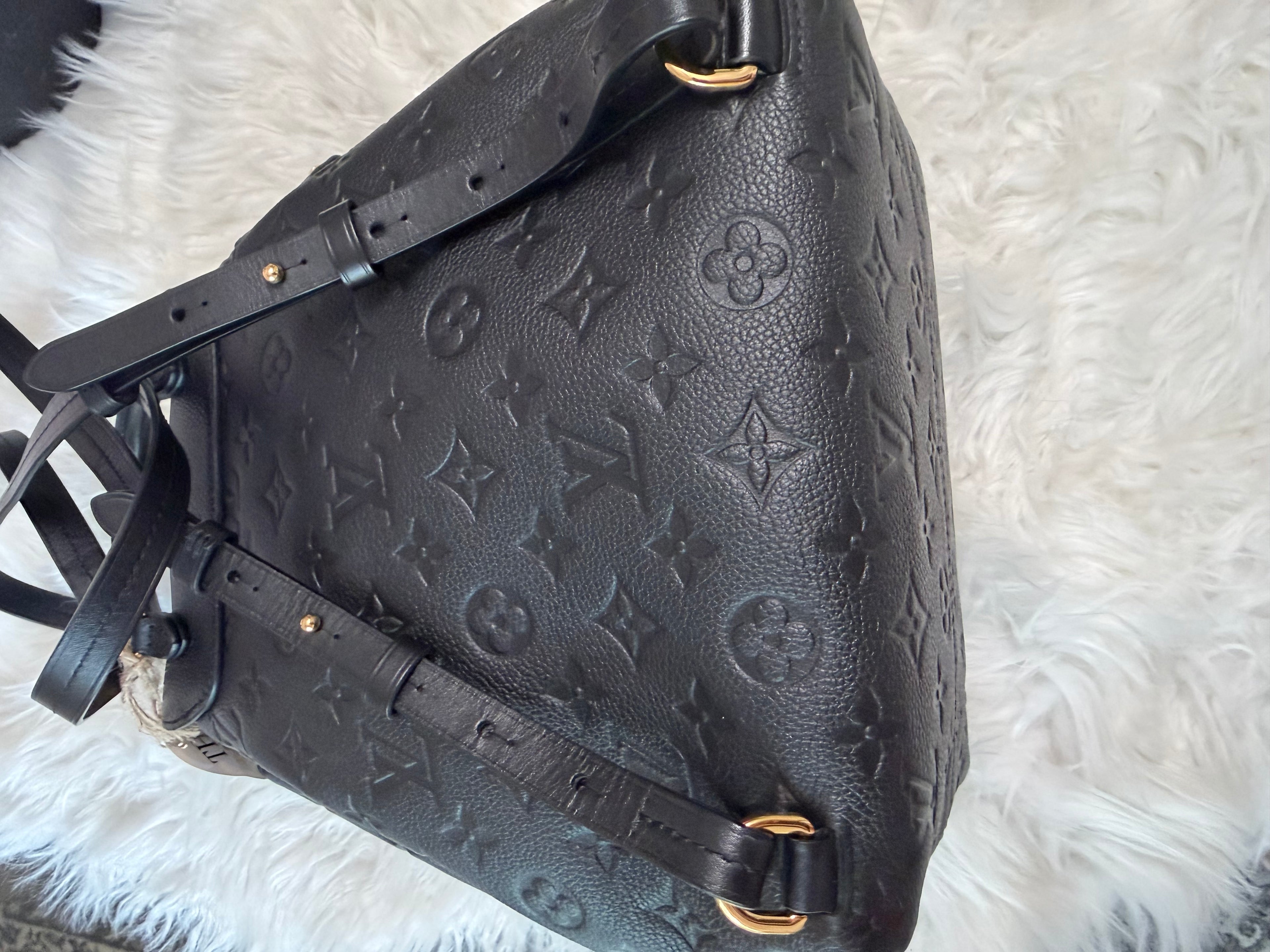 LOUIS VUITTON MONTSOURIS NM BACKBACK