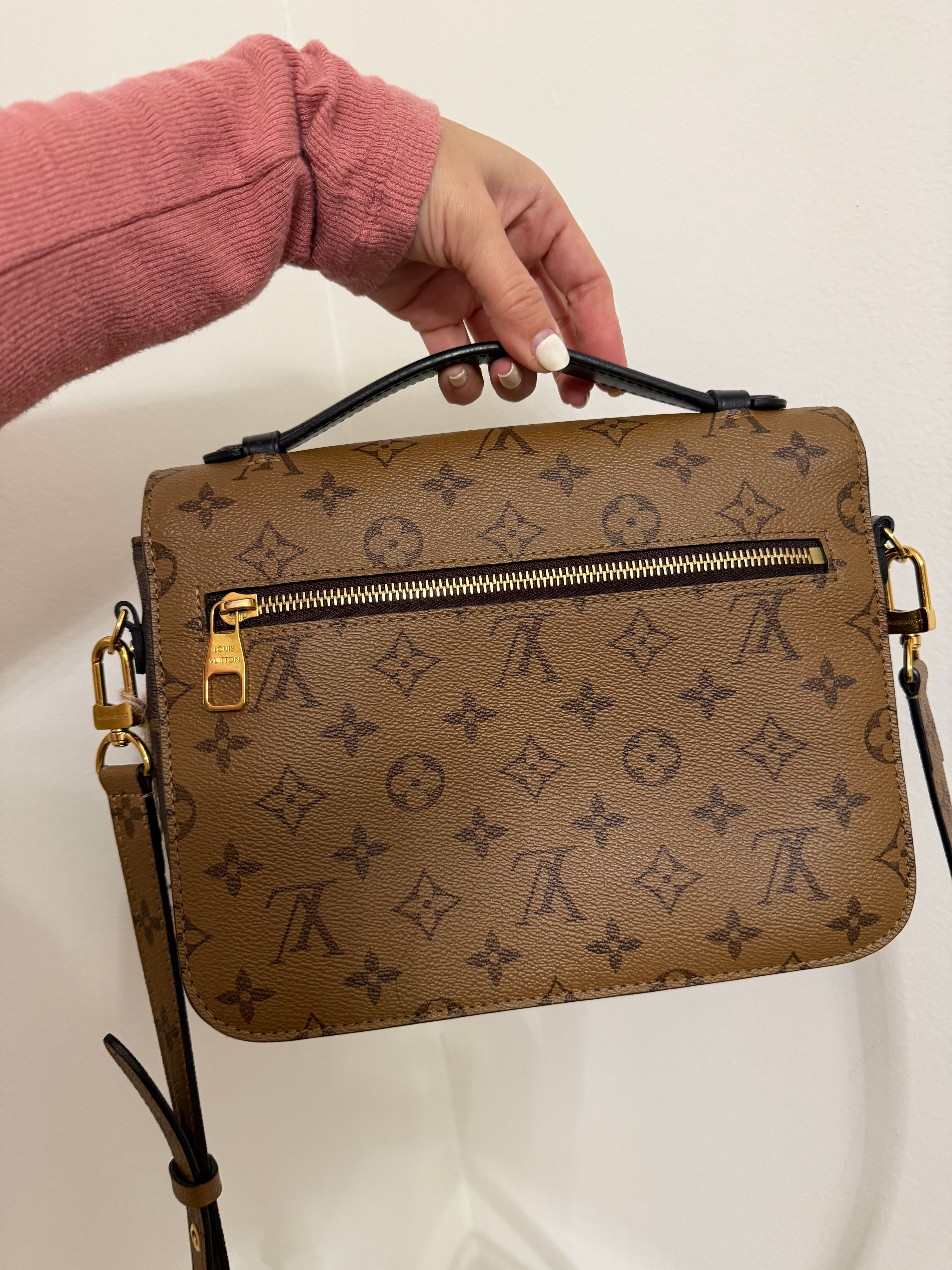 Louis Vuitton REVERSE MONOGRAM METIS