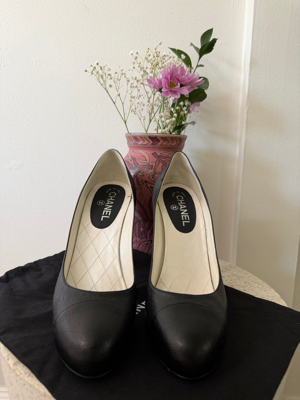 CHANEL INTERLOCKING CAVIAR LEATHER HEELS WITH PEARL HEEL