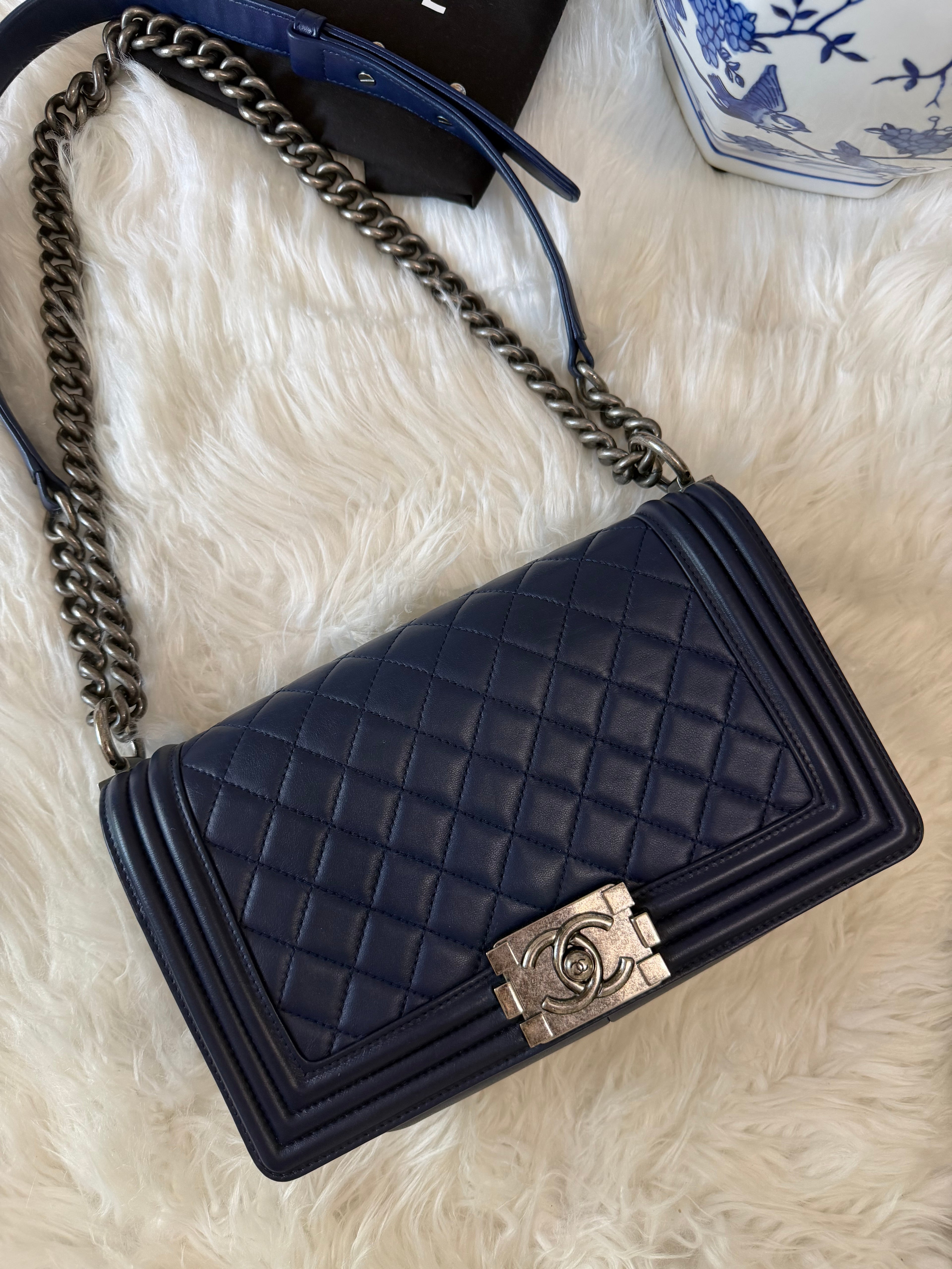 Chanel Boy Medium handbag