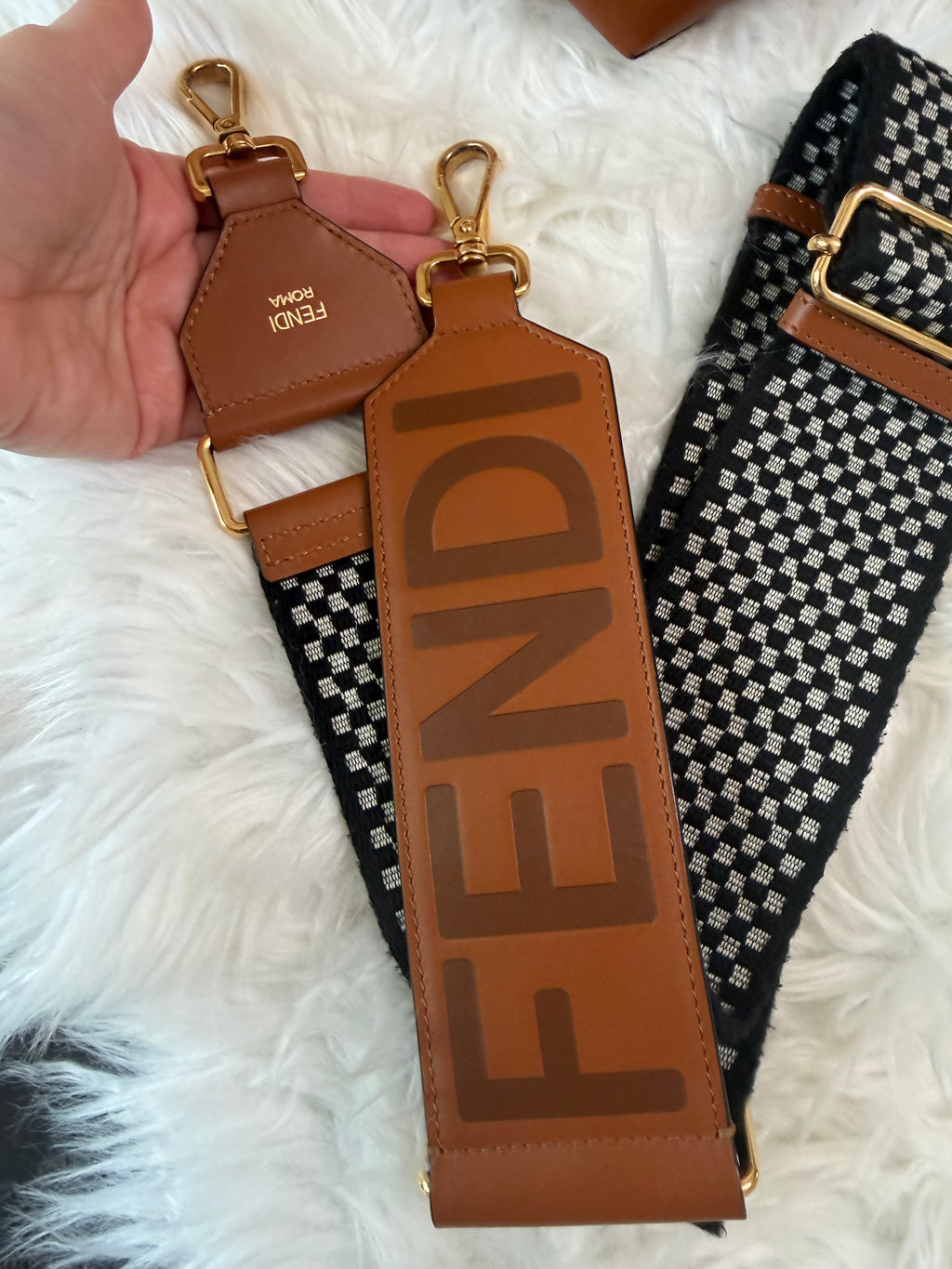 FENDI BY THE WAY BAG LEATHER BAG
