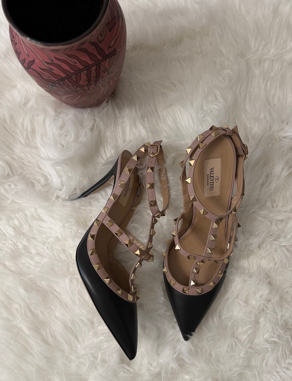Valetino Garvani Rock Stud Lace Pump