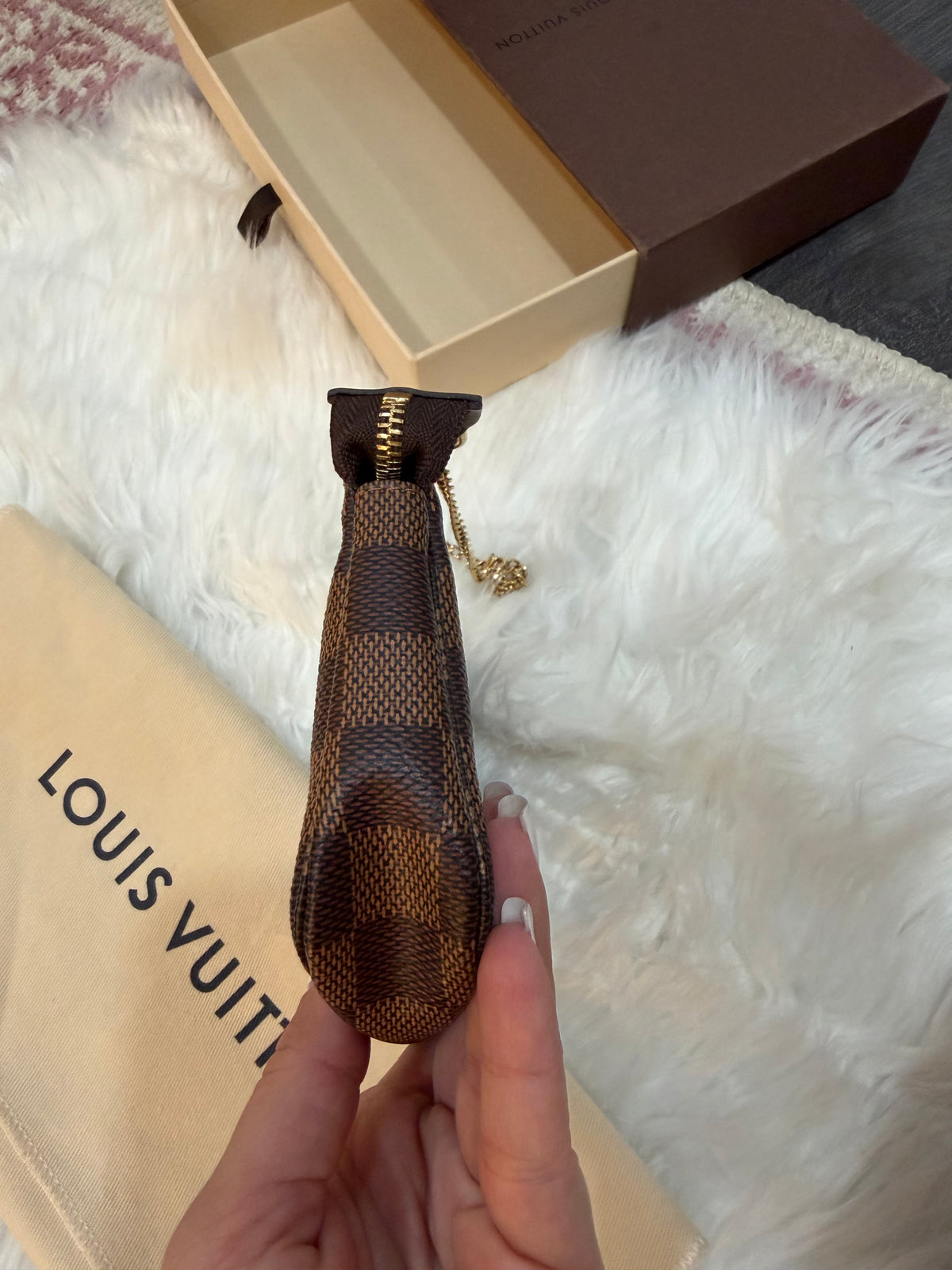 LOUIS VUITTON MINI POCHETTE DAMIER EBENE