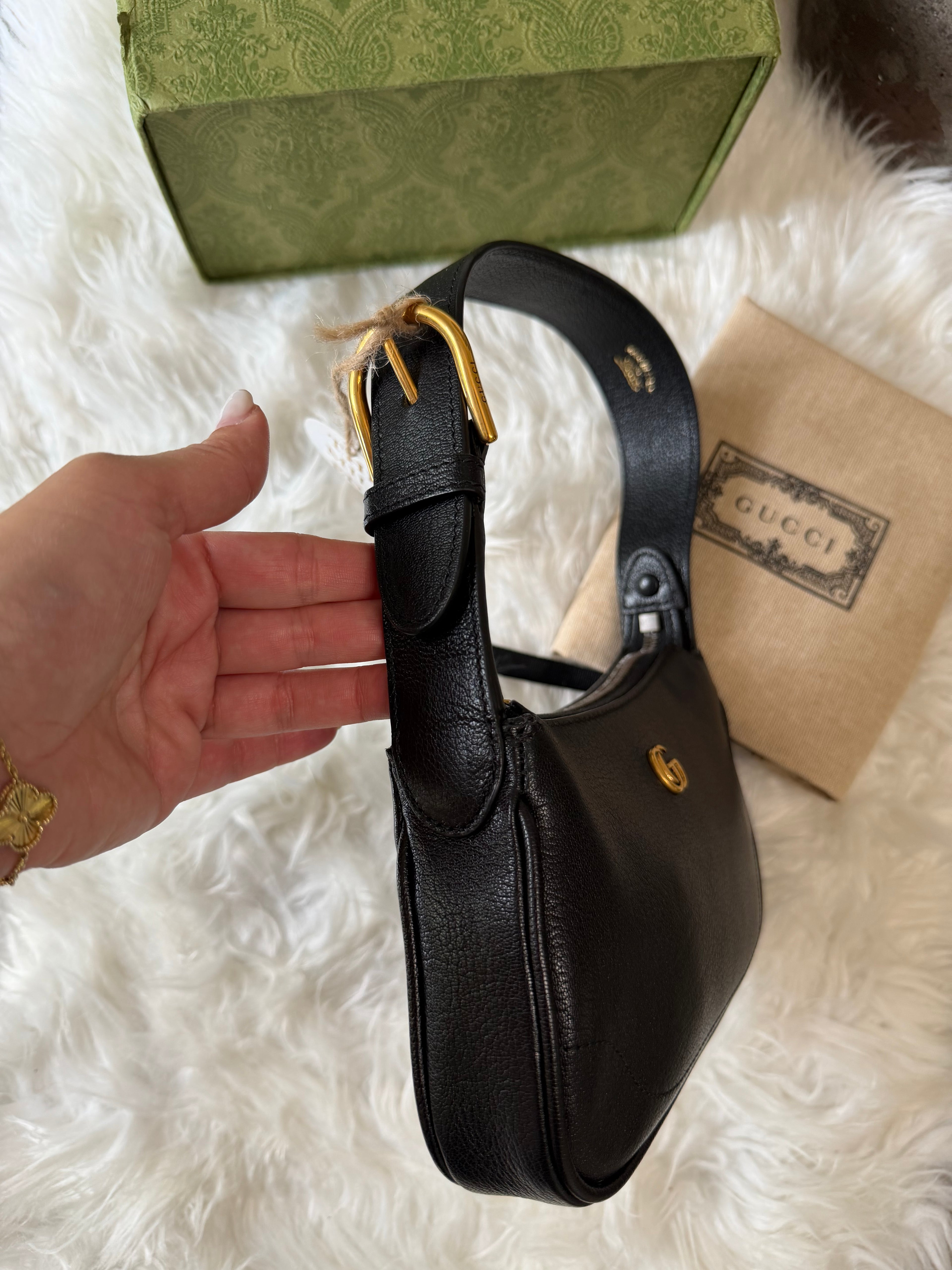 GUCCI APHRODITE SHOULDER MINI LEATHER BAG