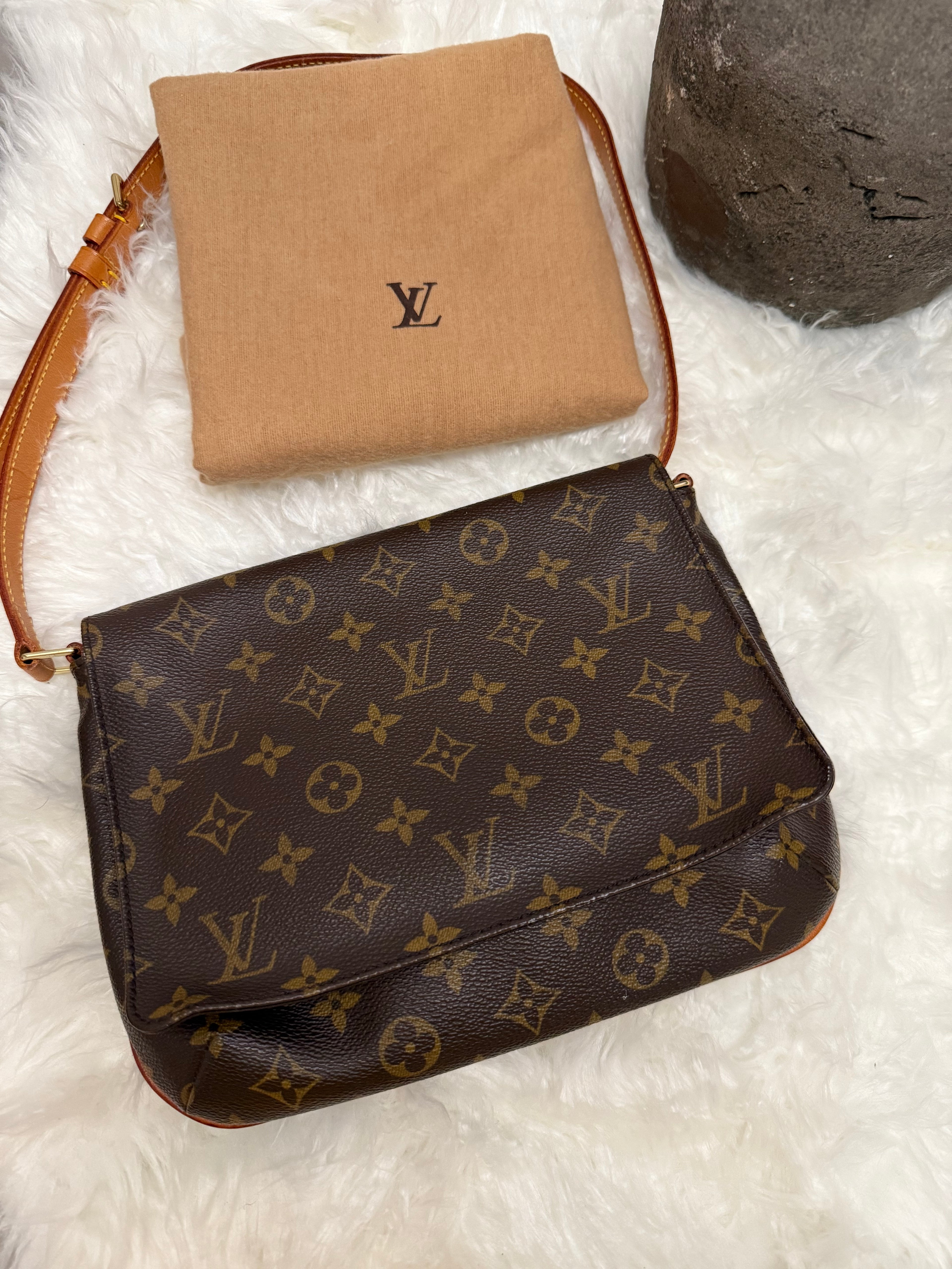 Louis Vuitton Monogram Musette Tango bag