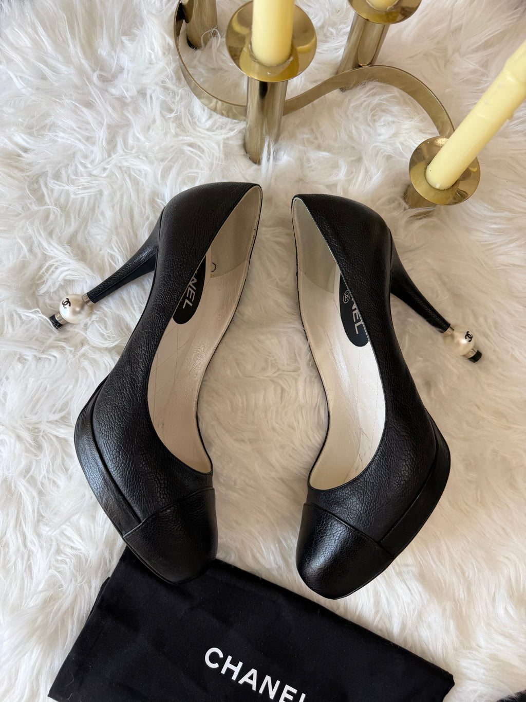 CHANEL INTERLOCKING CAVIAR LEATHER HEELS WITH PEARL HEEL