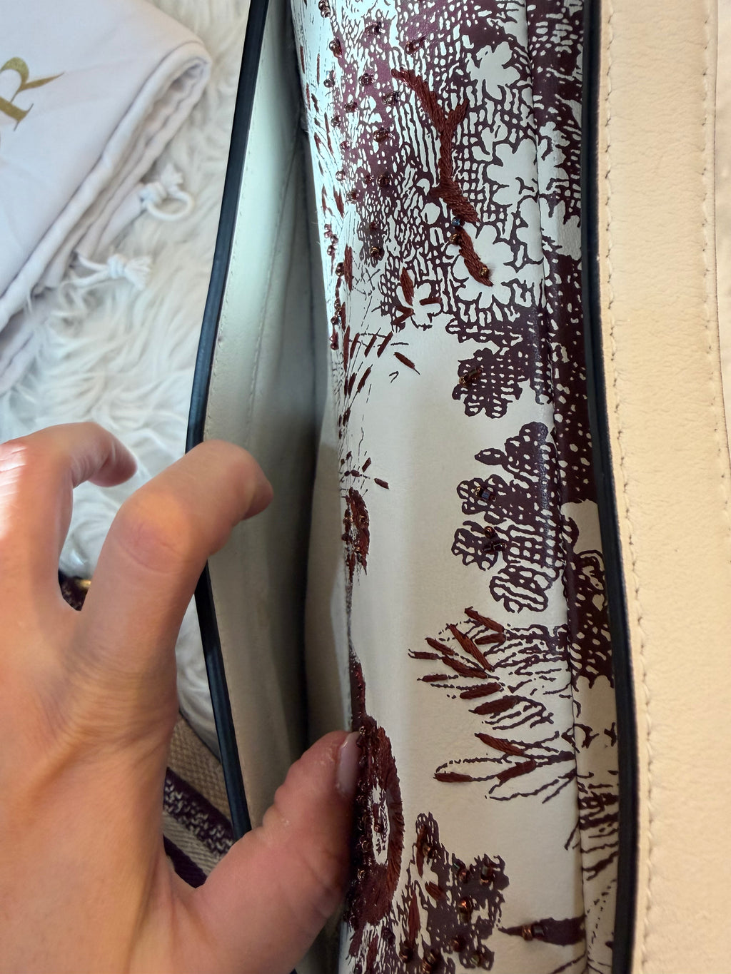 DIOR MEDIUM SADDLE TOILE DE JOUR TIGER EMBROIDERED CALFSKIN