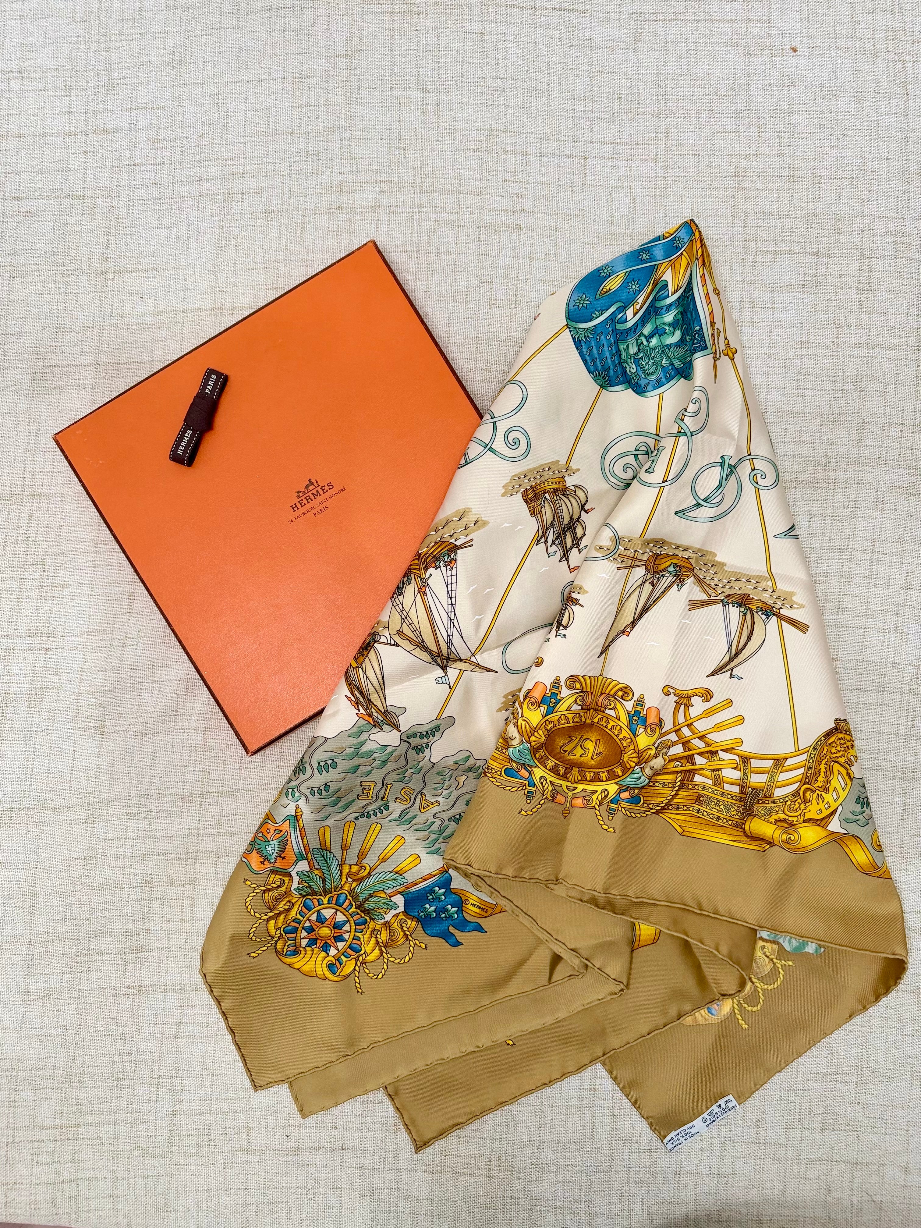 HERMES SAILBOAT OF LIGHT SILK SCARF