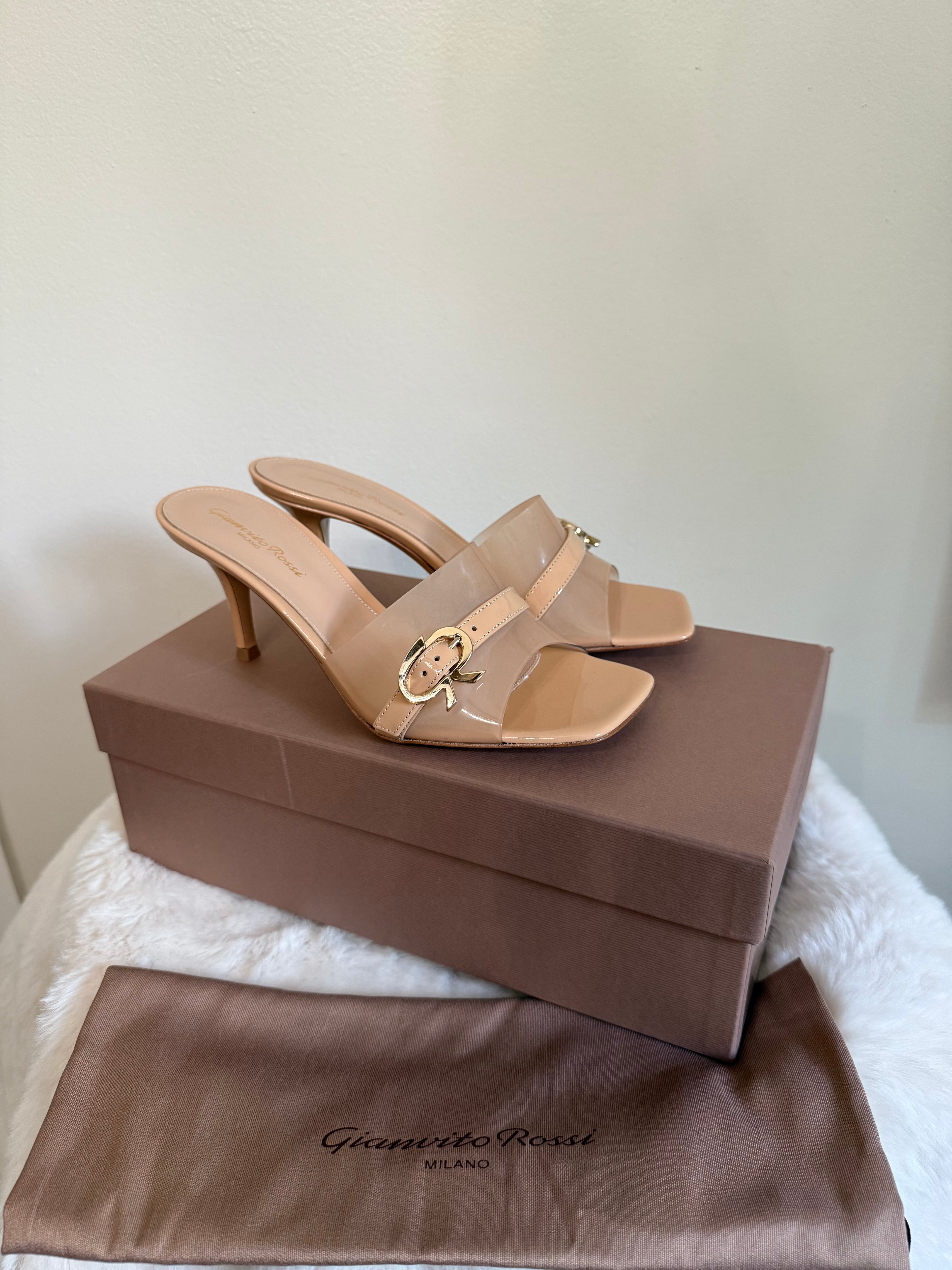 GIANVITO ROSSI BUCKLE SLIPON SANDLES SQUARE TOE PATENT LEATHER