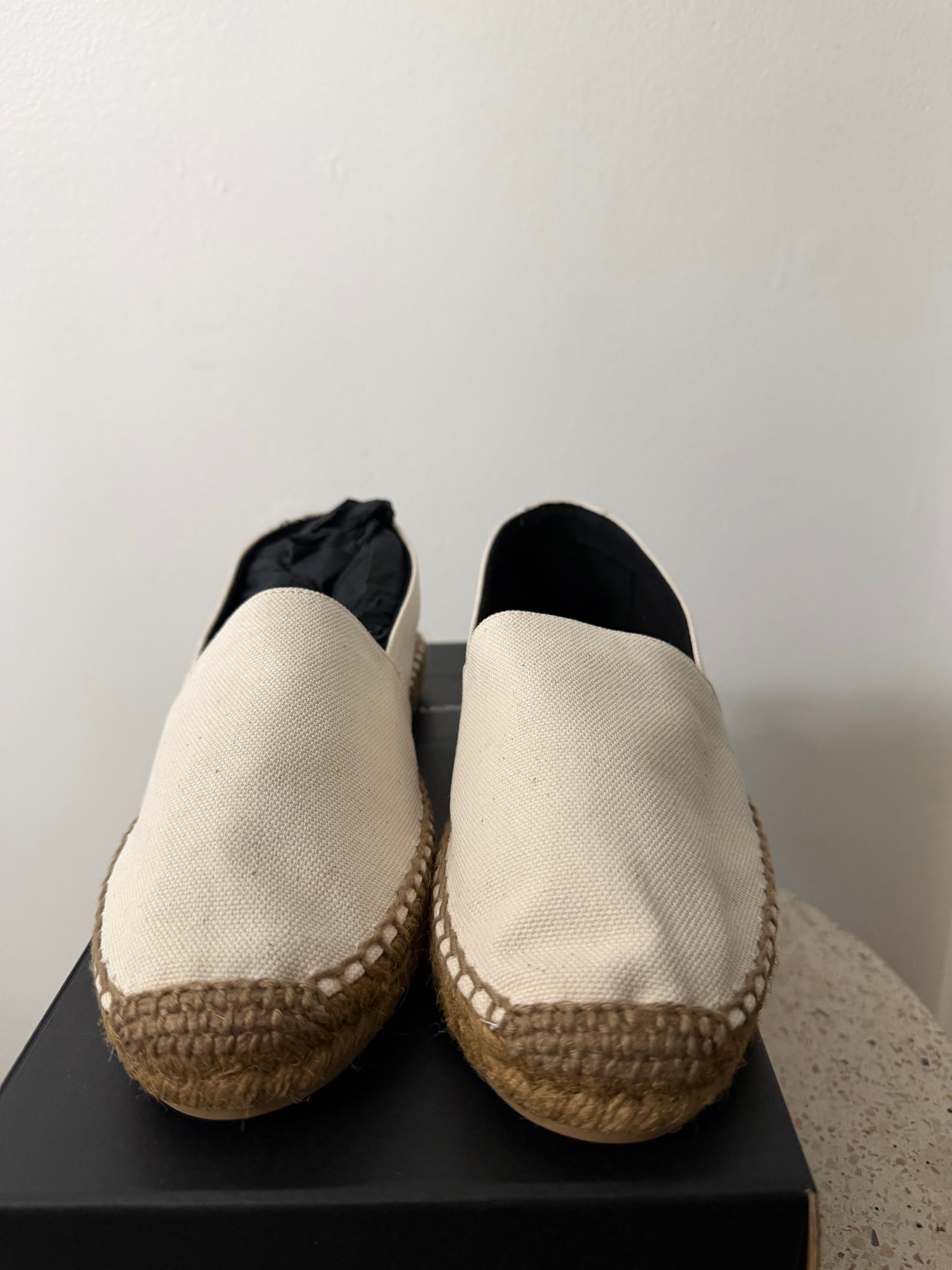 SAINT LAURENT ESPADRILLE