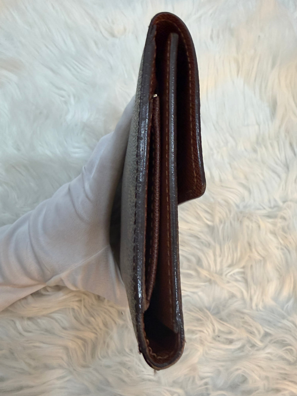 LOUIS VUITTON VINTAGE TRIFOLD WALLET