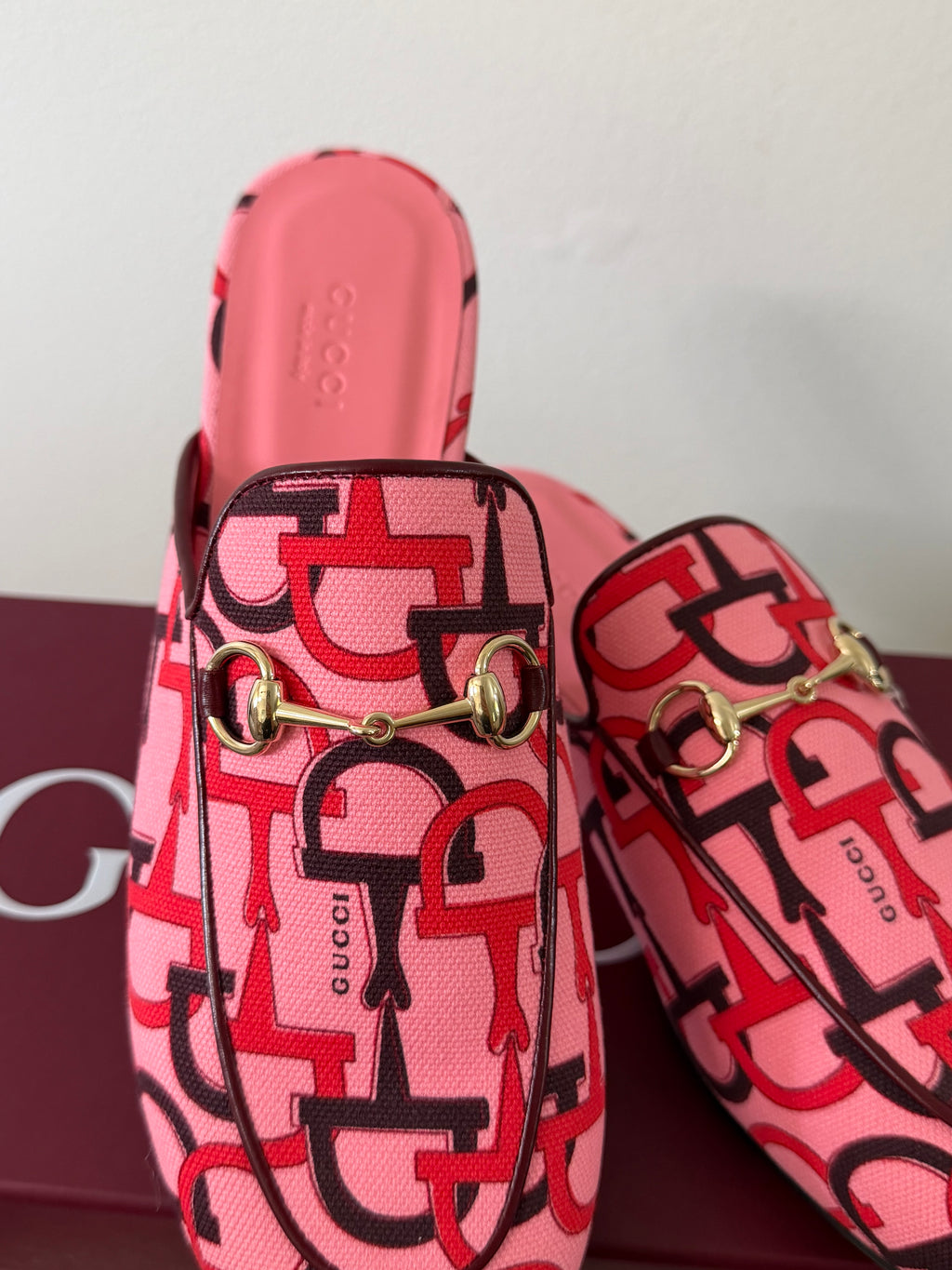 GUCCI PRINCETOWN HORSEBIT PRINT LOAFER MULES