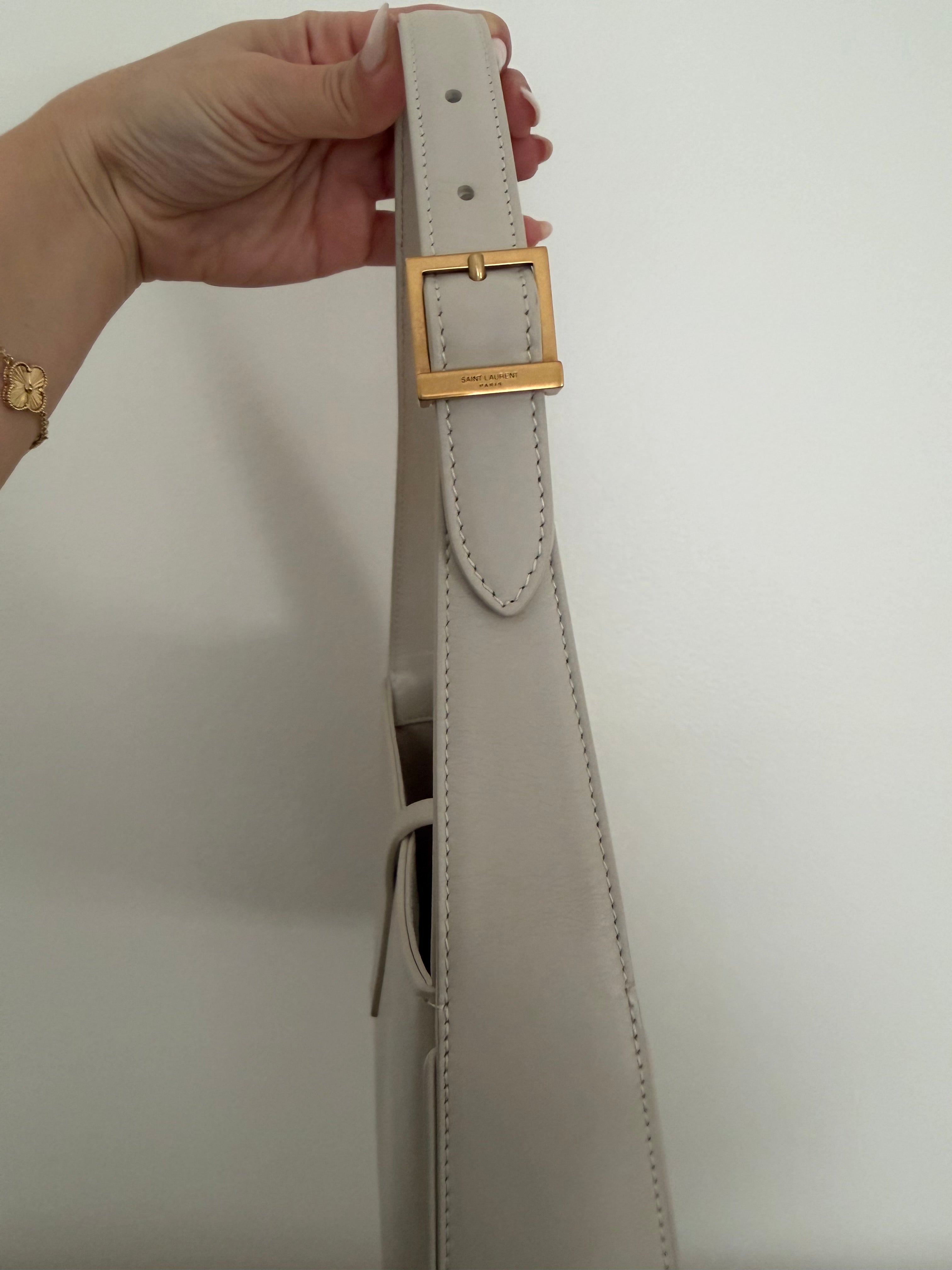SAINT LAURENT 5 A 7 SHOULDER BAG