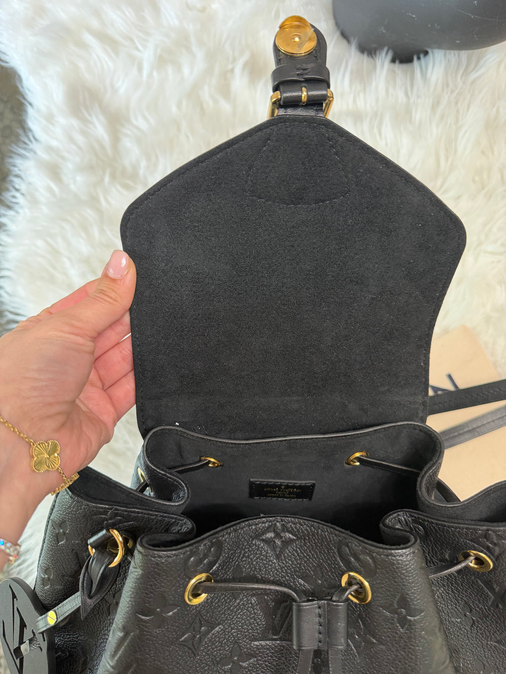 LOUIS VUITTON MONTSOURIS NM BACKBACK