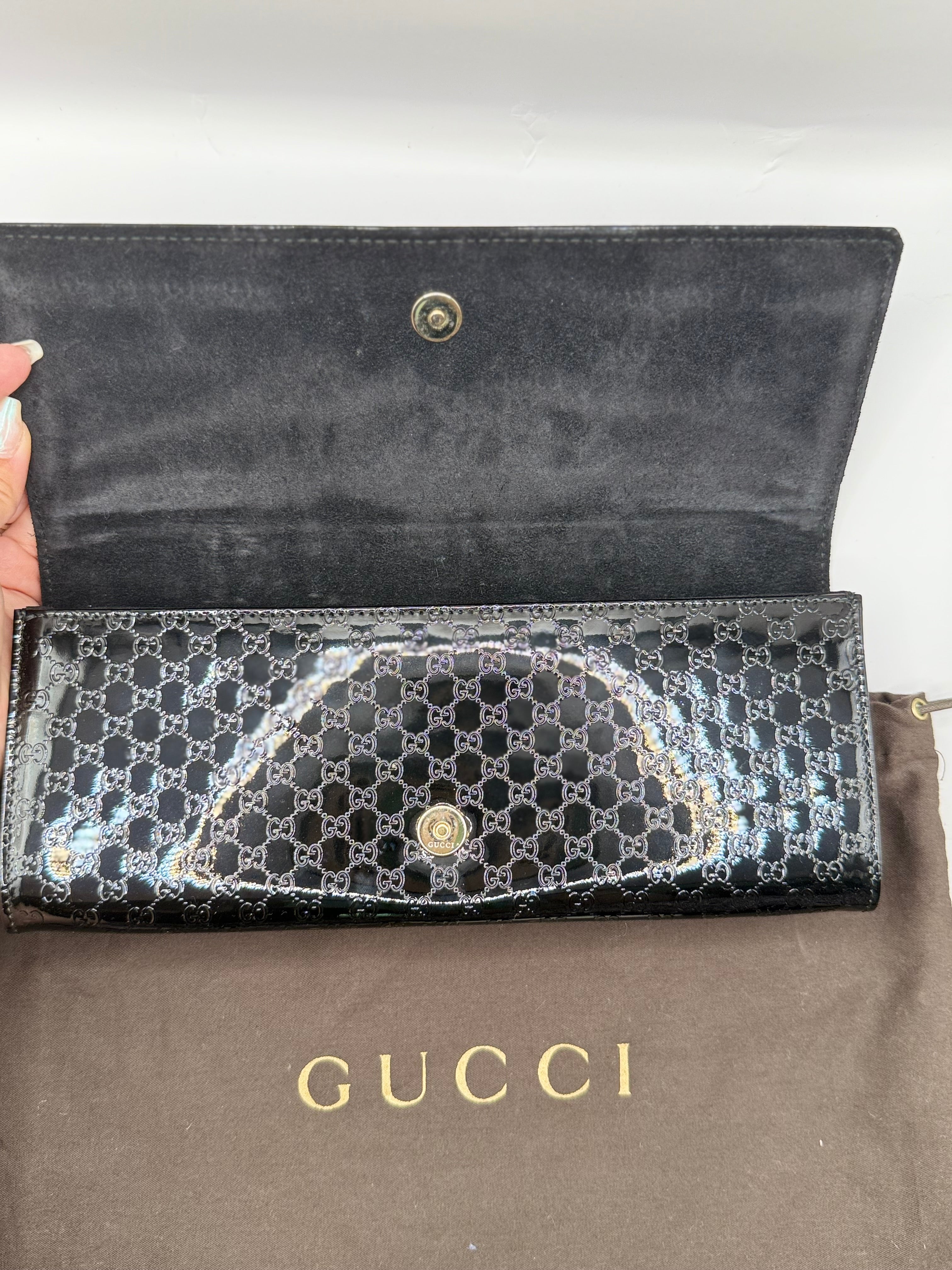 Gucci Microguccissima Broadway Patent Clutch
