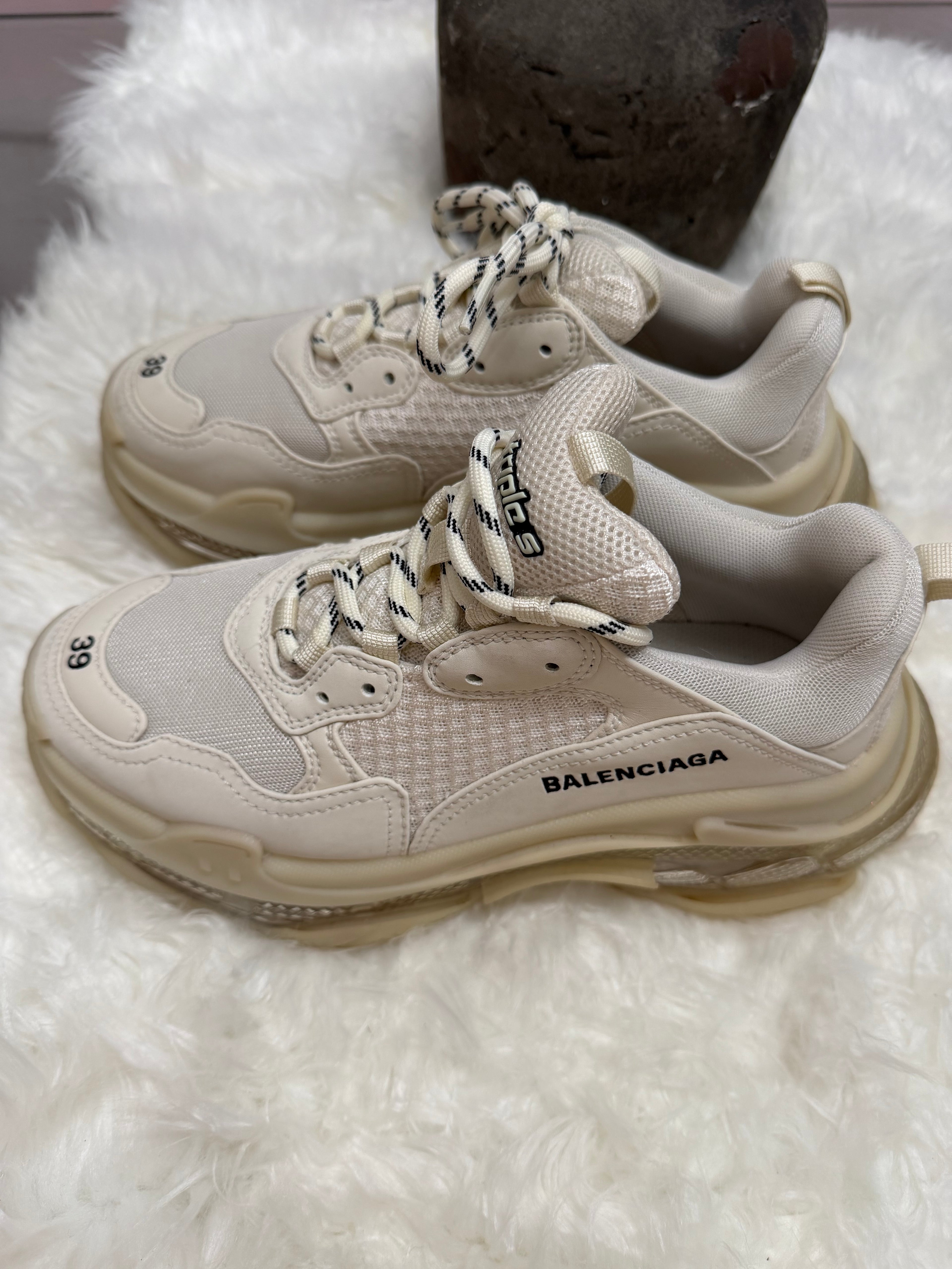 Balenciaga TRIPLE S SNEAKERS