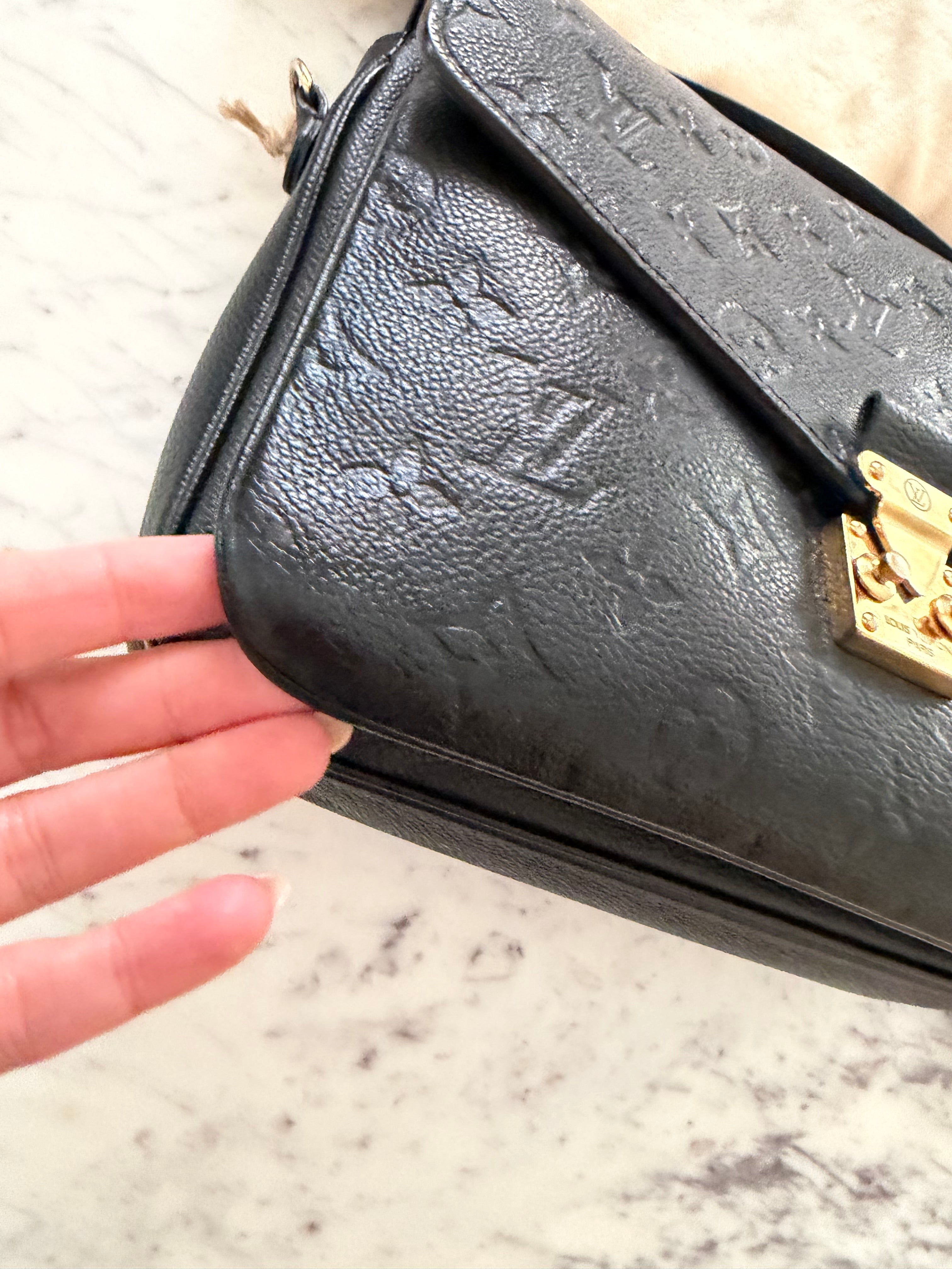 Louis Vuitton Pochette Metis Empreinte bag