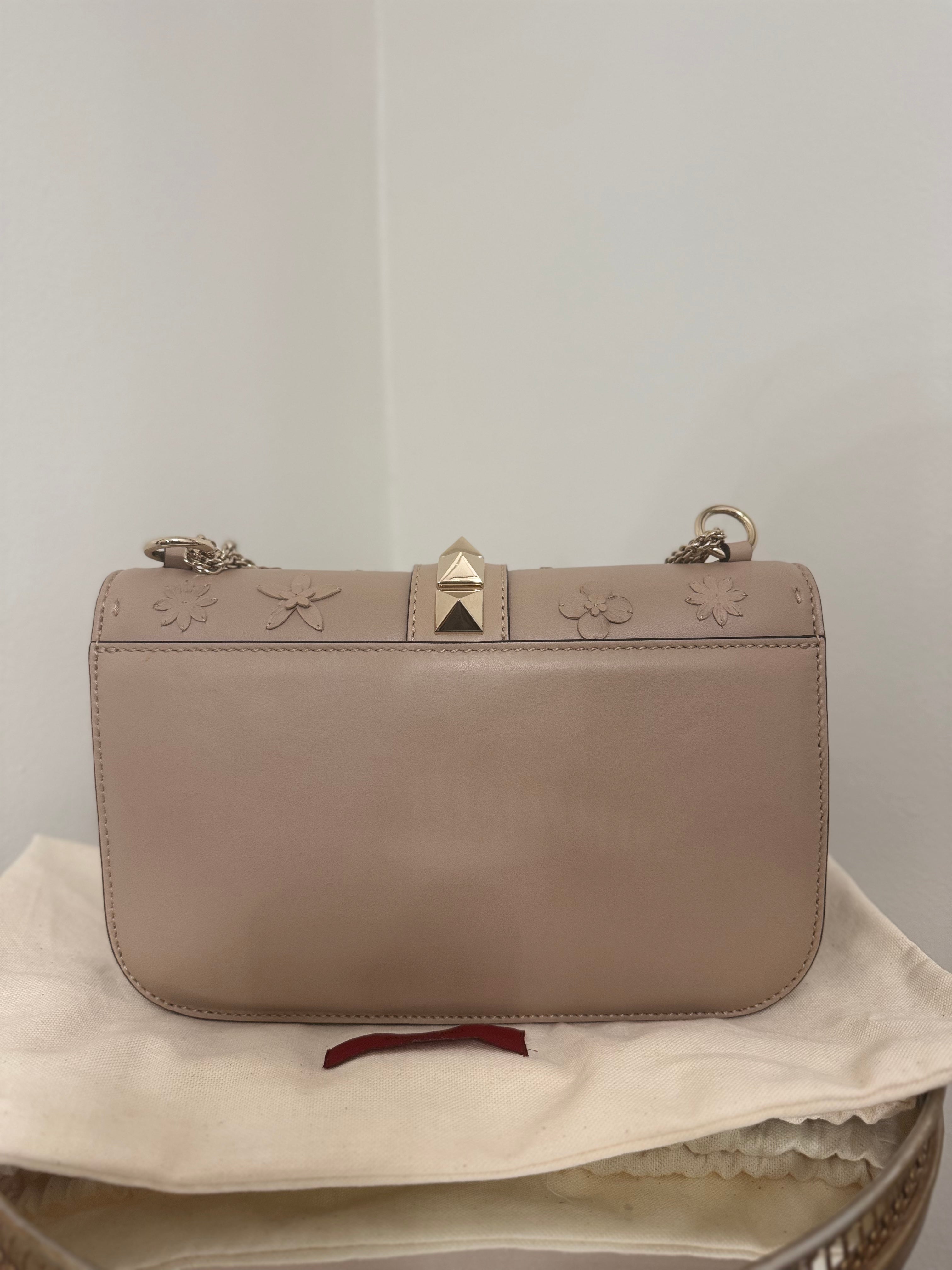 VALENTINO GARAVANI VITELLO FLOWER WITH ROCKSTUDS