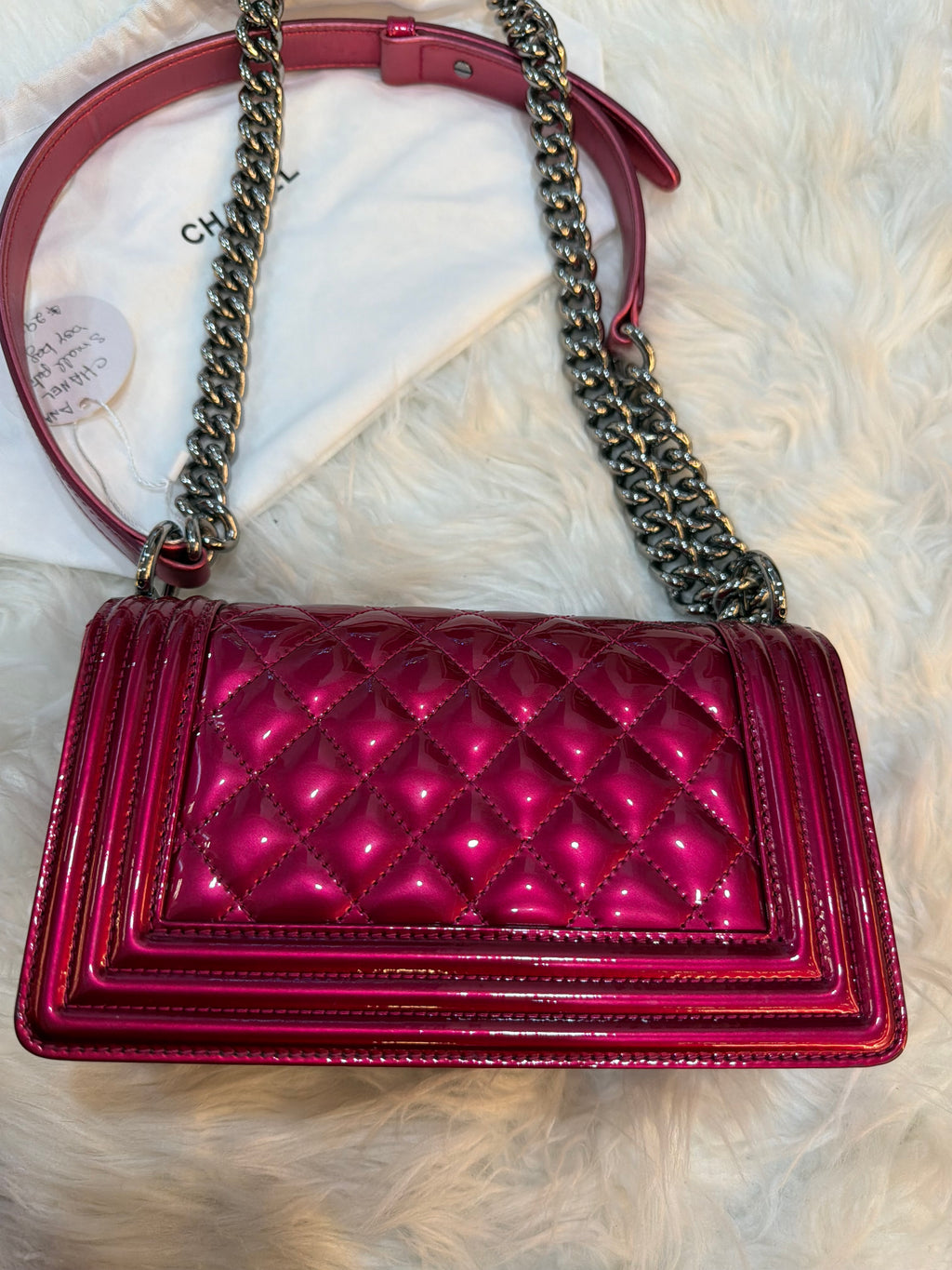 CHANEL SMALL BOY BAG IN PINK PATENT LEATHER
