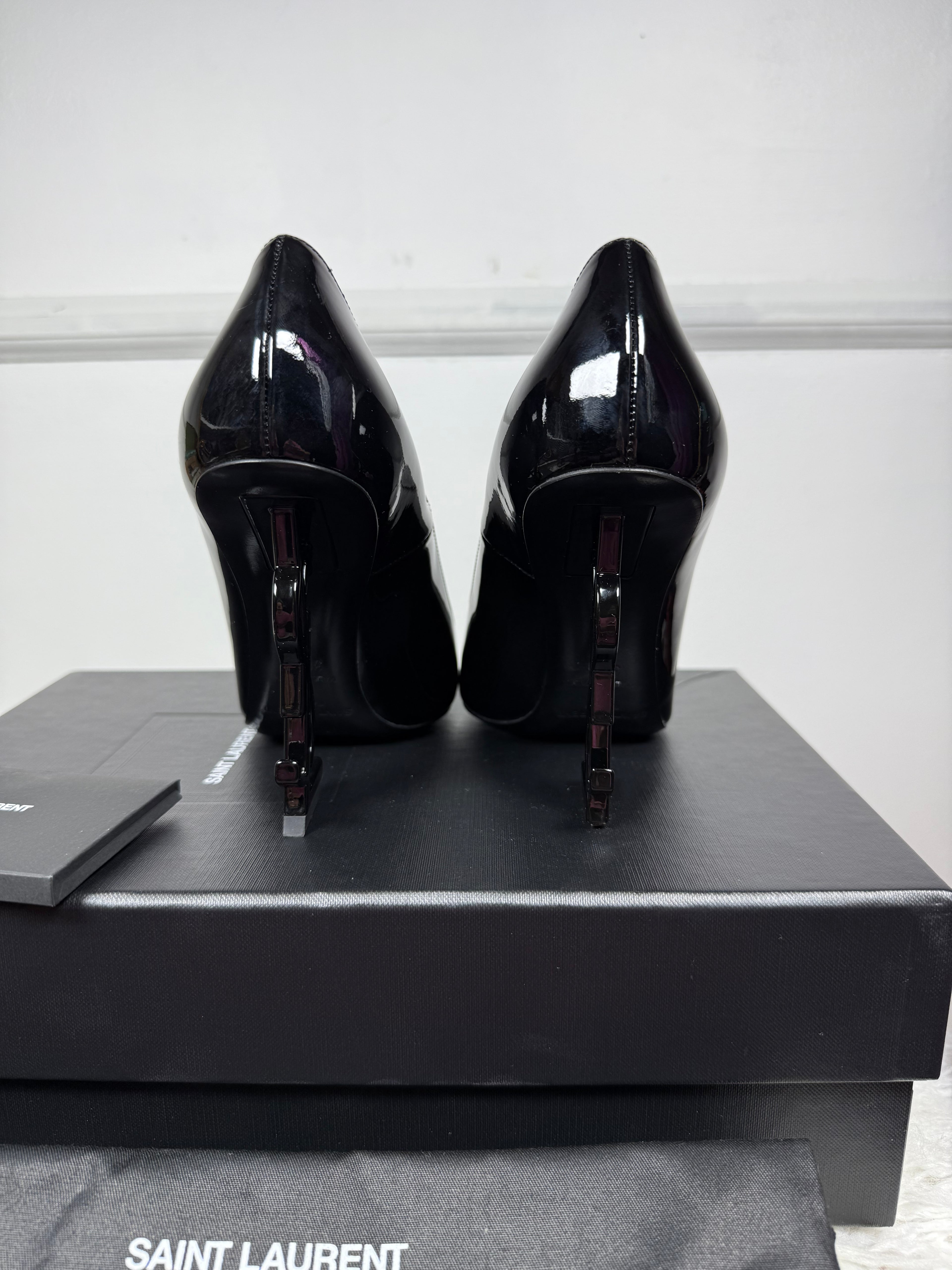 SAINT LAURENT OPYUM BLACK PATENT POINTED TOE PUMPS