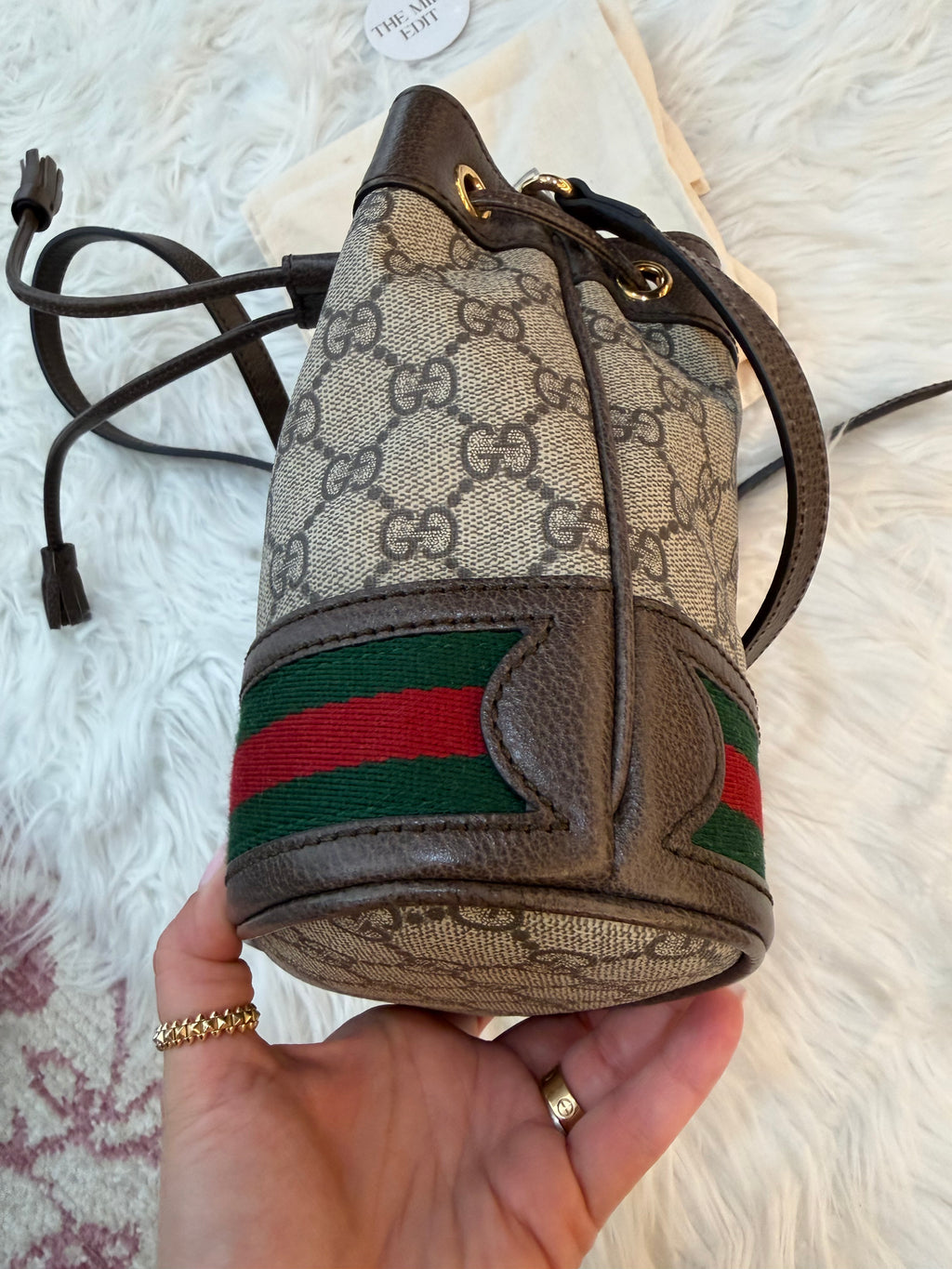 GUCCI OPHIDIA MINI GG SUPREME BUCKET BAG