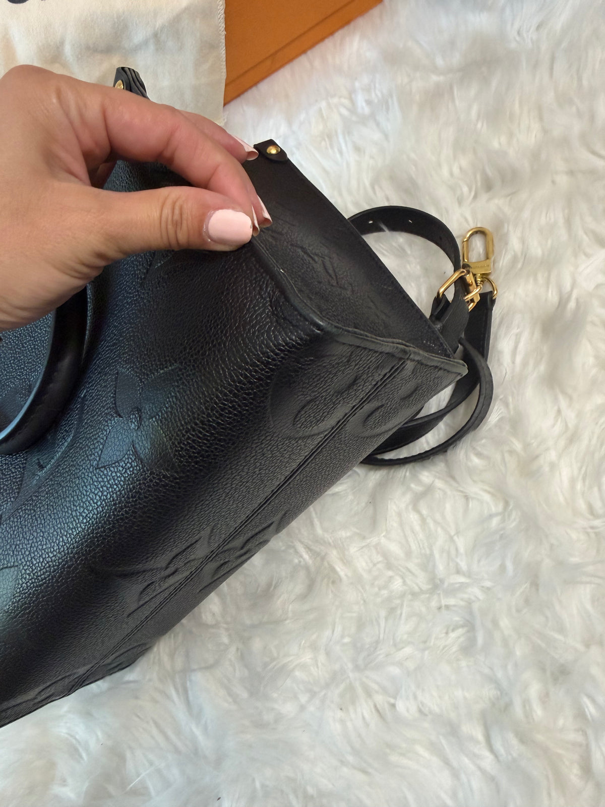 LOUIS VUITTON ON THE GO PM BLACK MONOGRAM EMPRONTE