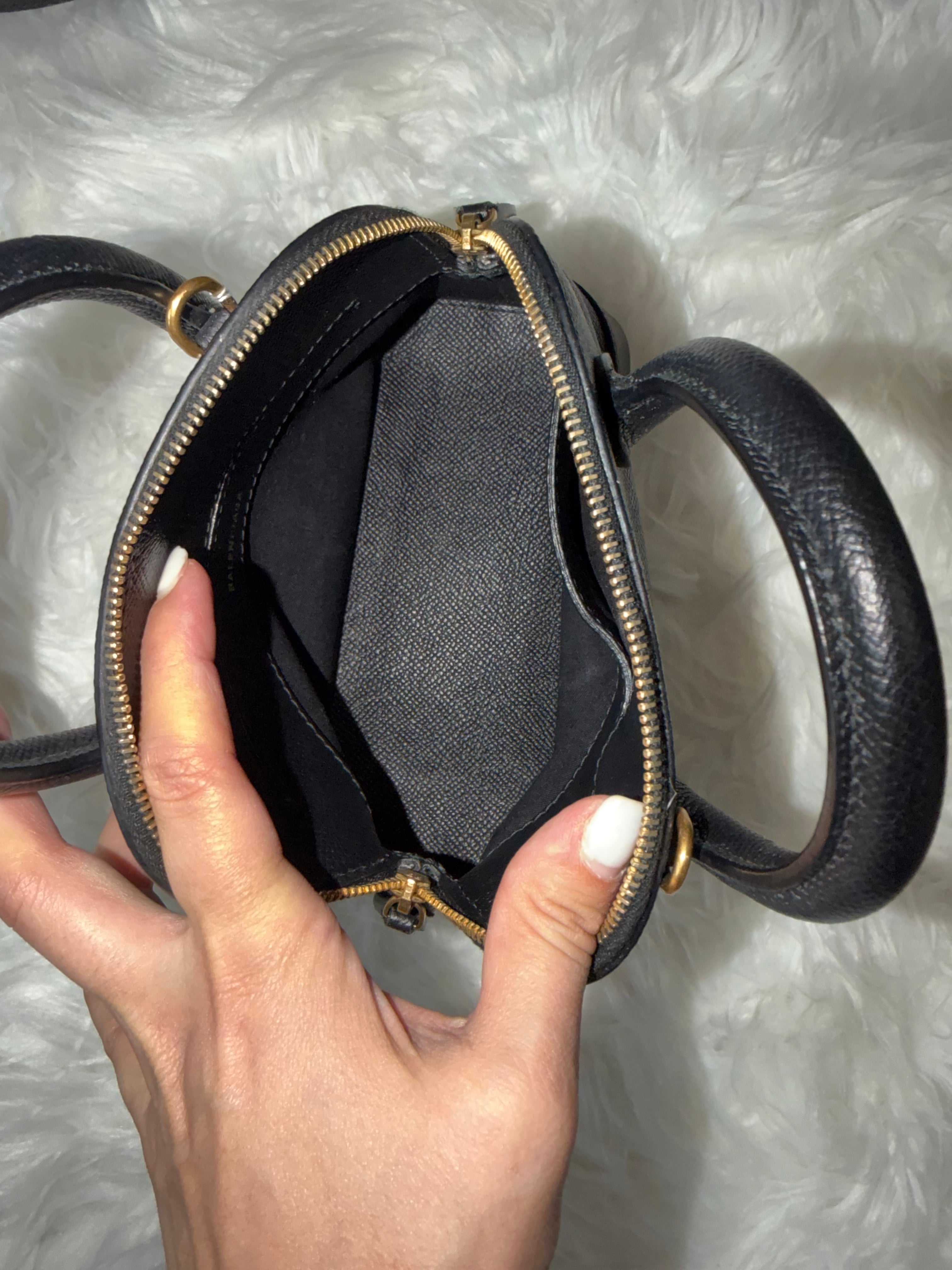 BALENCIAGA SIGNATURE GRAINED VILLE TOP HANDLE