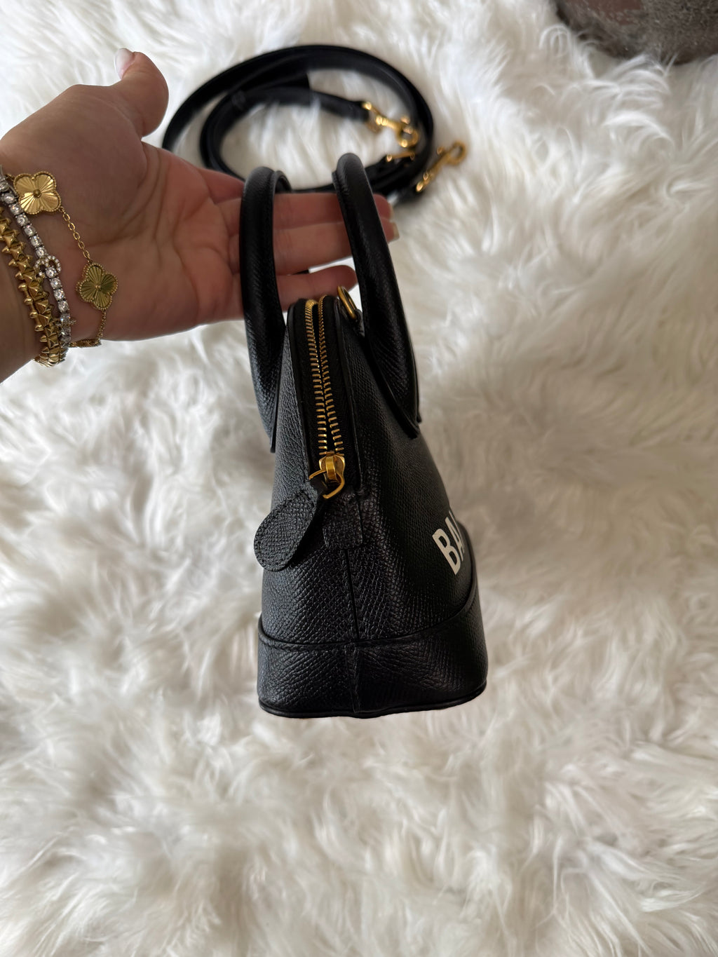 BALENCIAGA SIGNATURE GRAINED VILLE TOP HANDLE