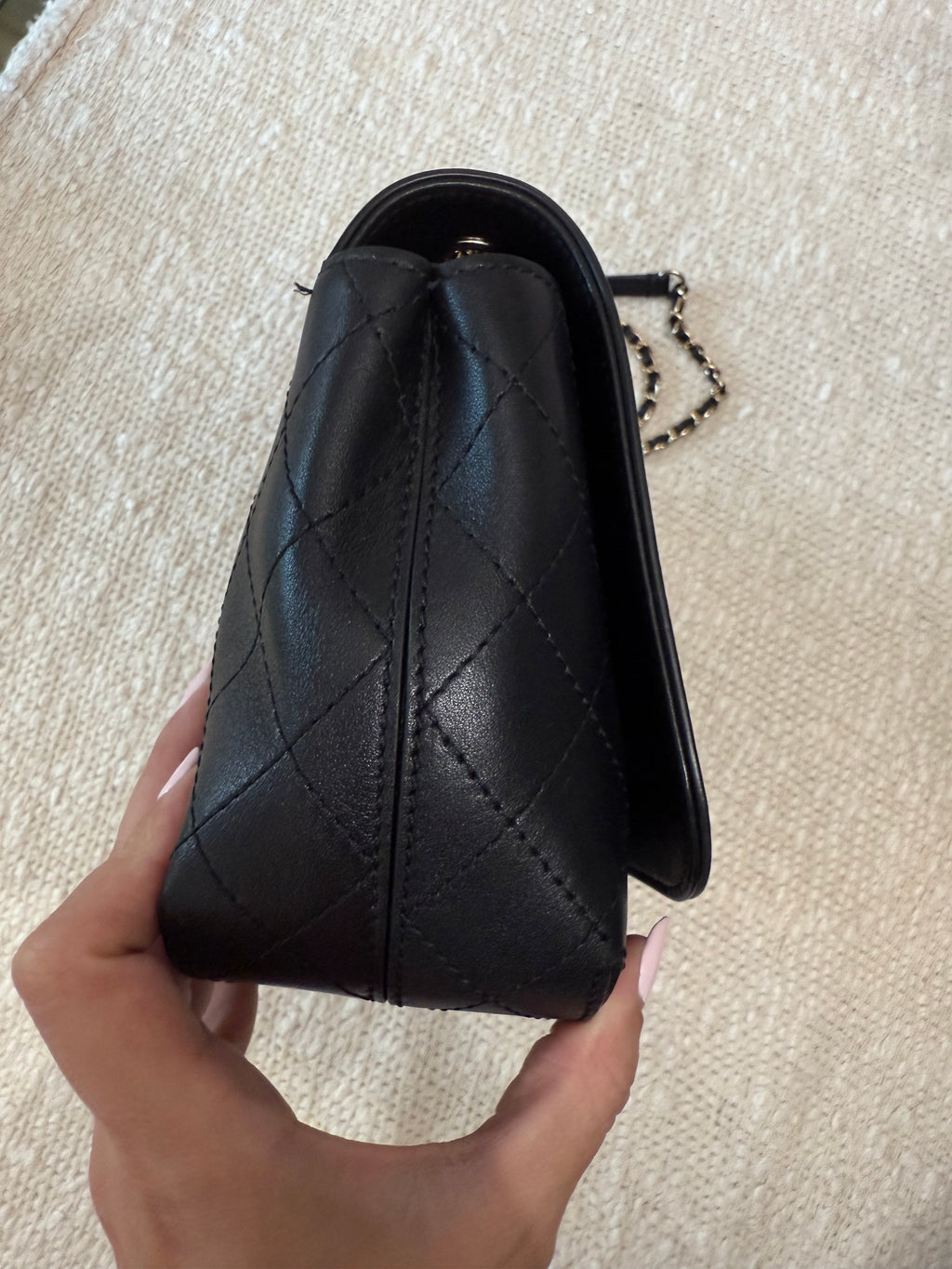 CHANEL Calfskin MEDIUM ALL STITCHED CC FLAP BAG