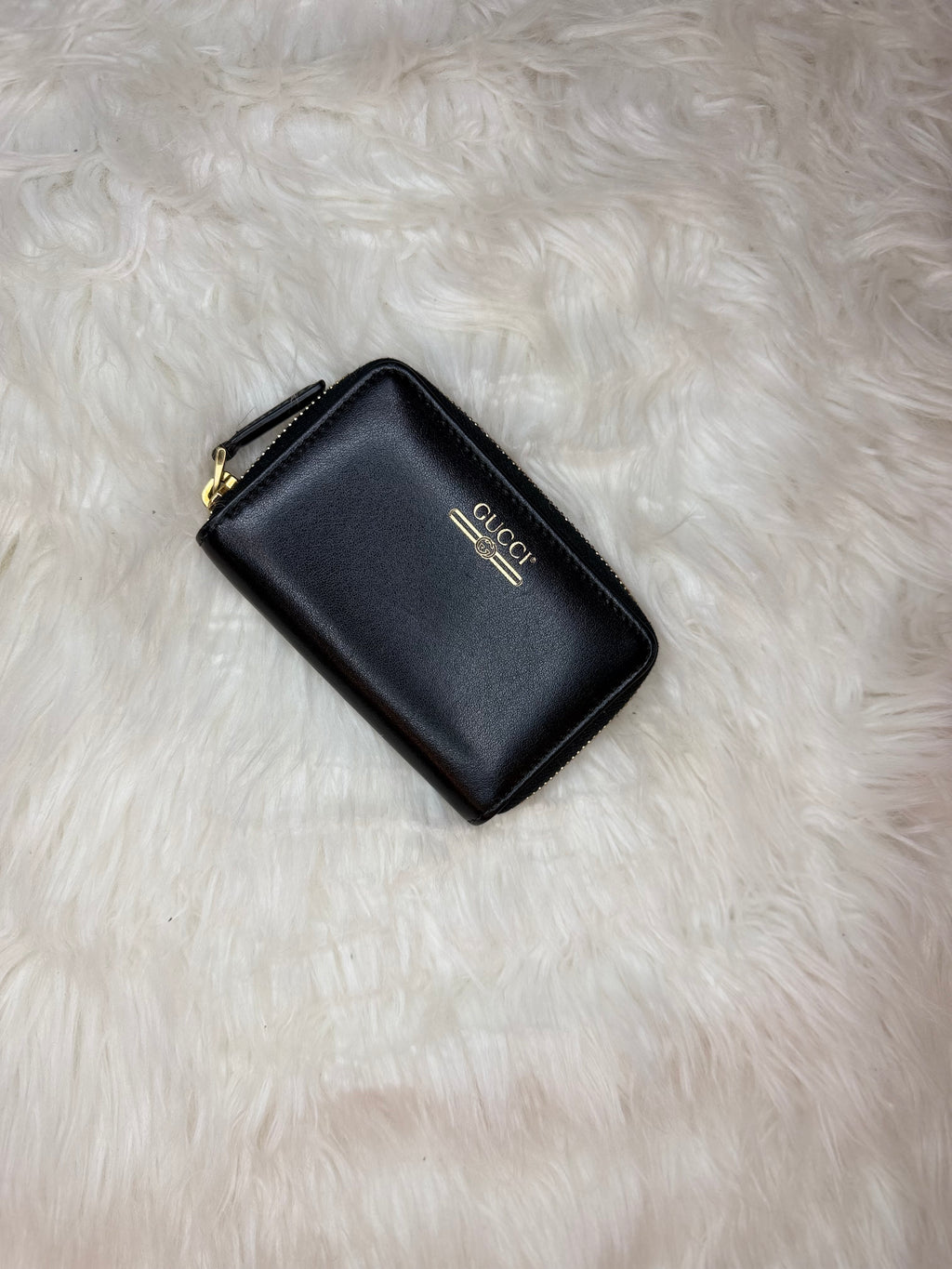GUCCI LOGO LEATHER ZIP AROUND CARD HOLDER