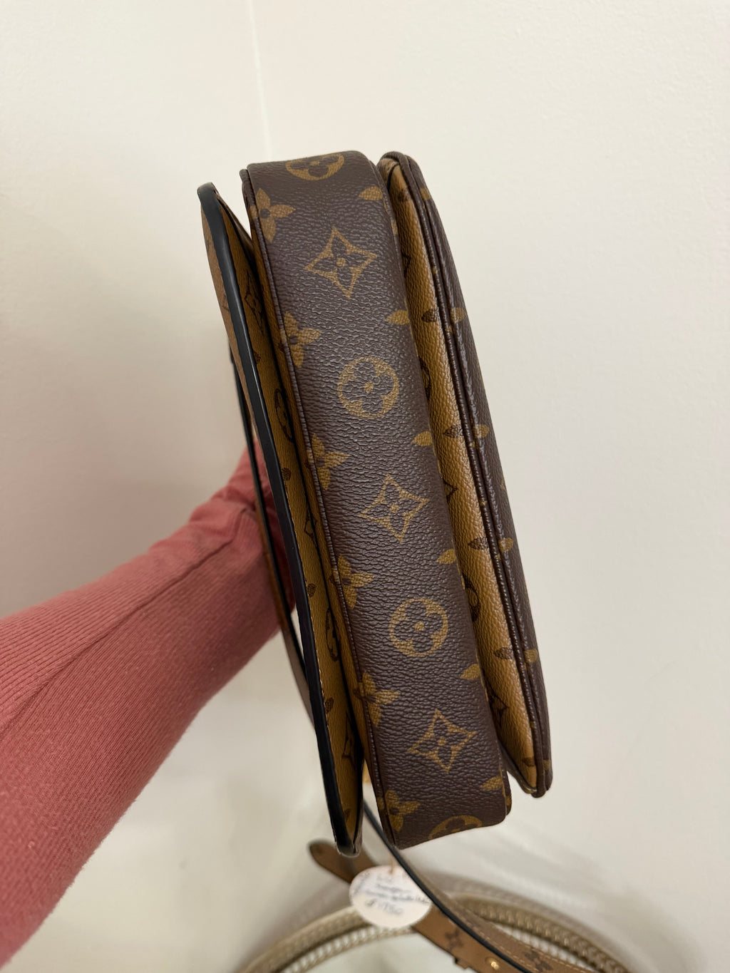 Louis Vuitton REVERSE MONOGRAM METIS