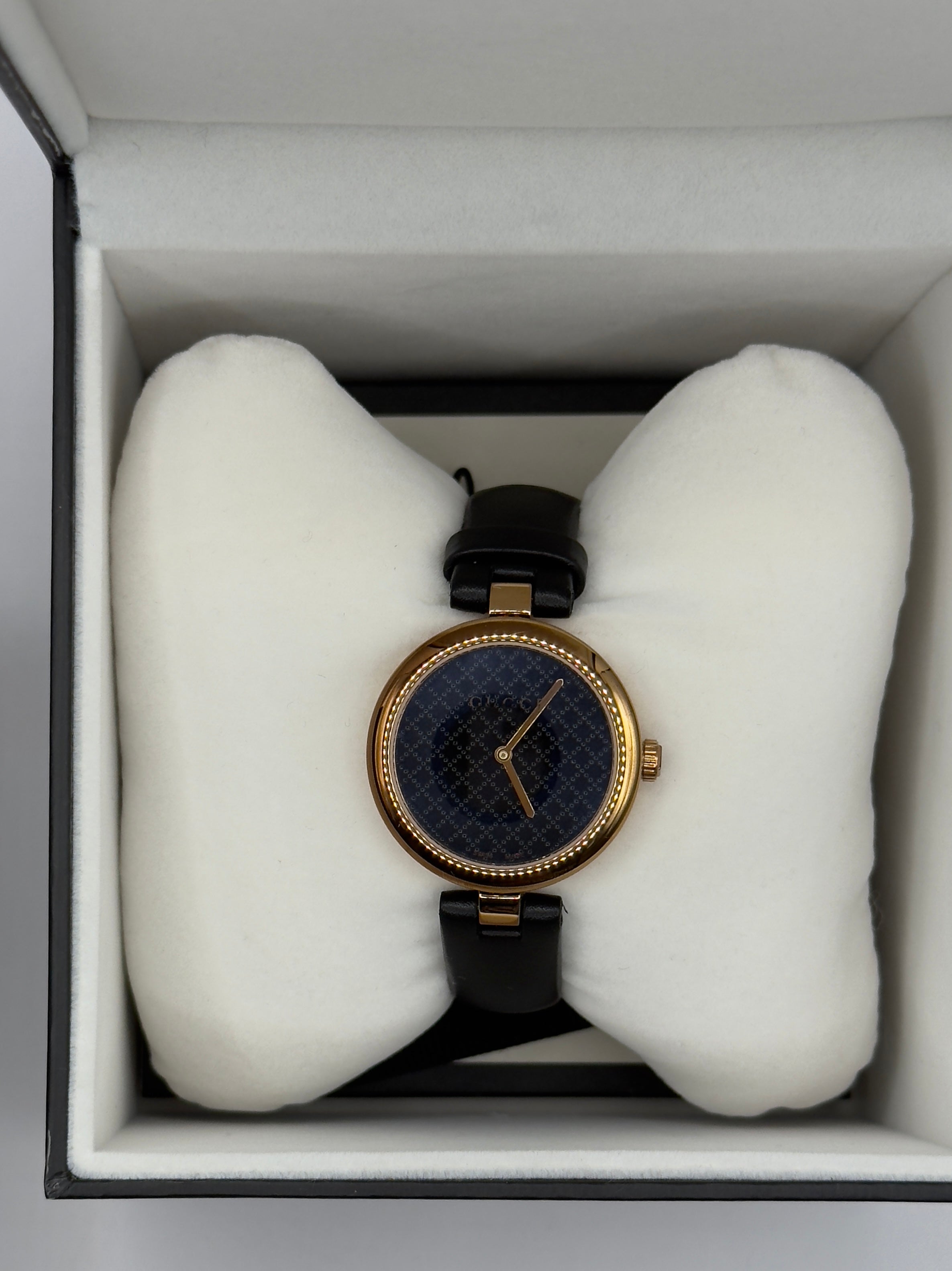 GUCCI DIAMANTISSIMA LEATHER WATCH WITH ROSE GOLD 32 MM