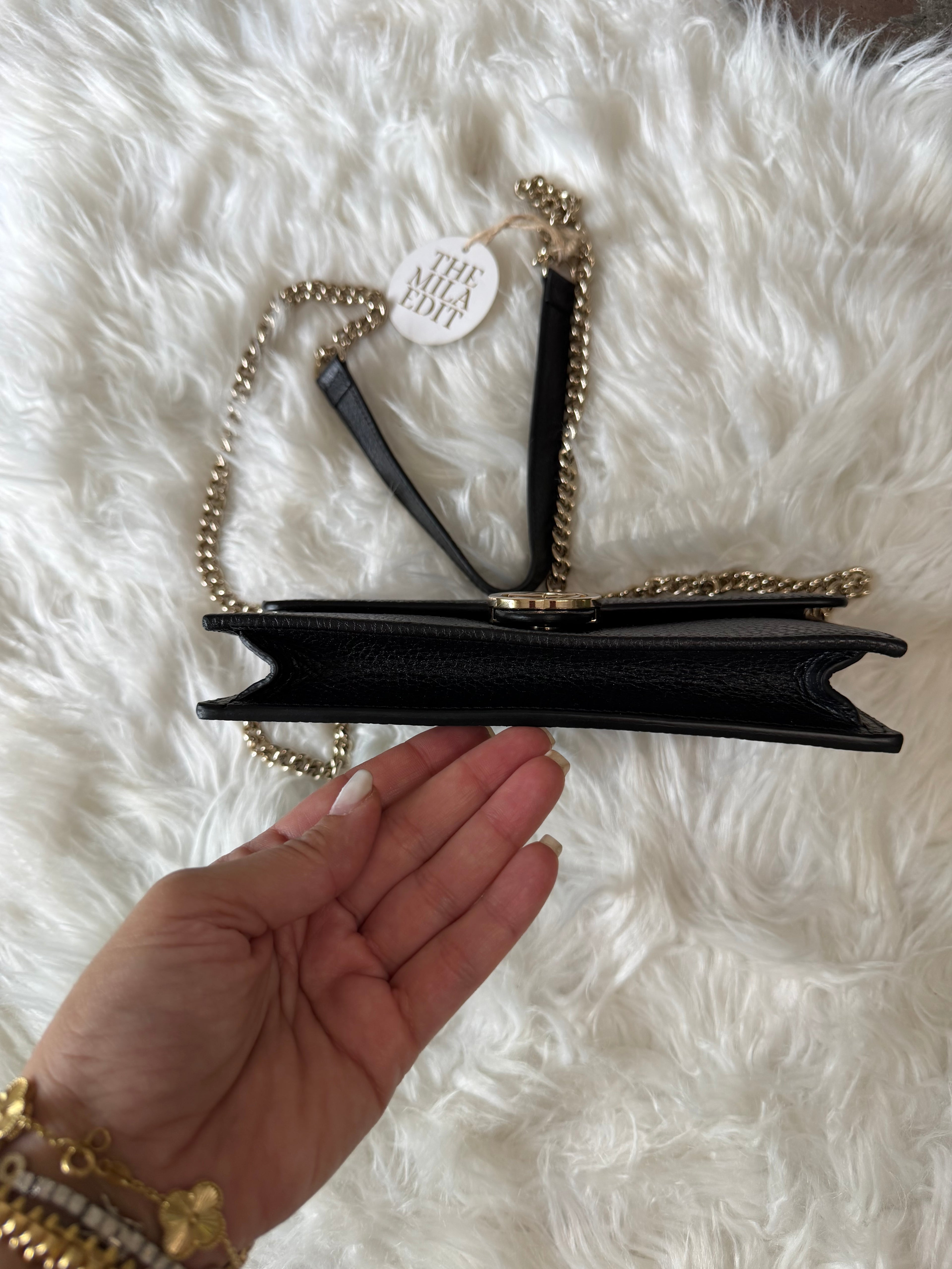 GUCCI INTERLOCKING G WALLET ON CHAIN
