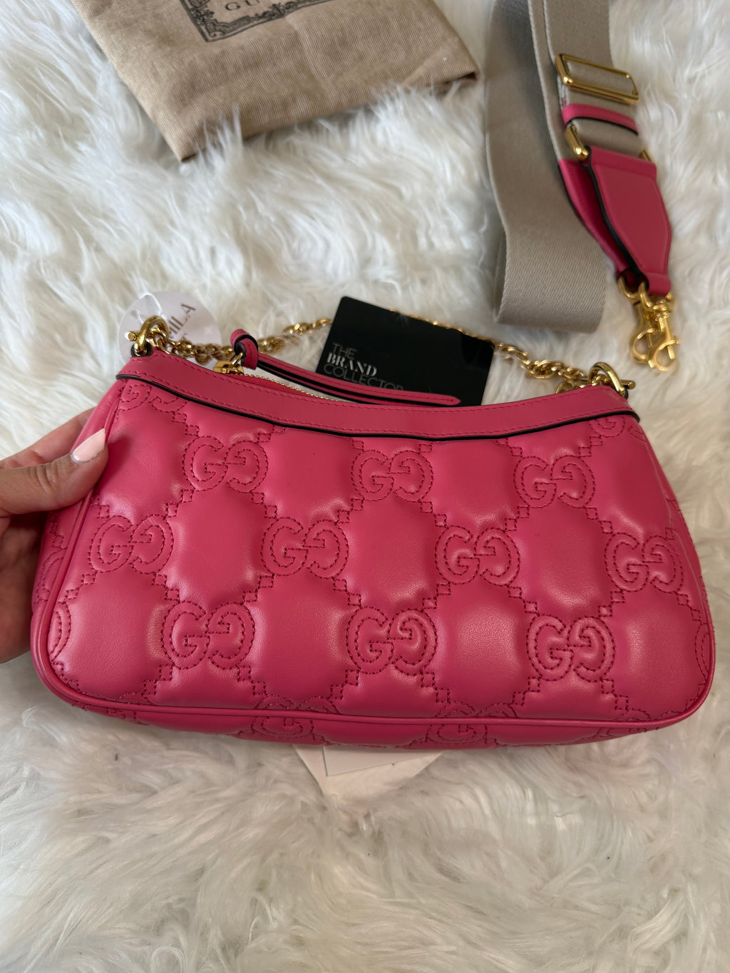 GUCCI GG METELASSE QUILTED LEATHER SHOULDER BAG