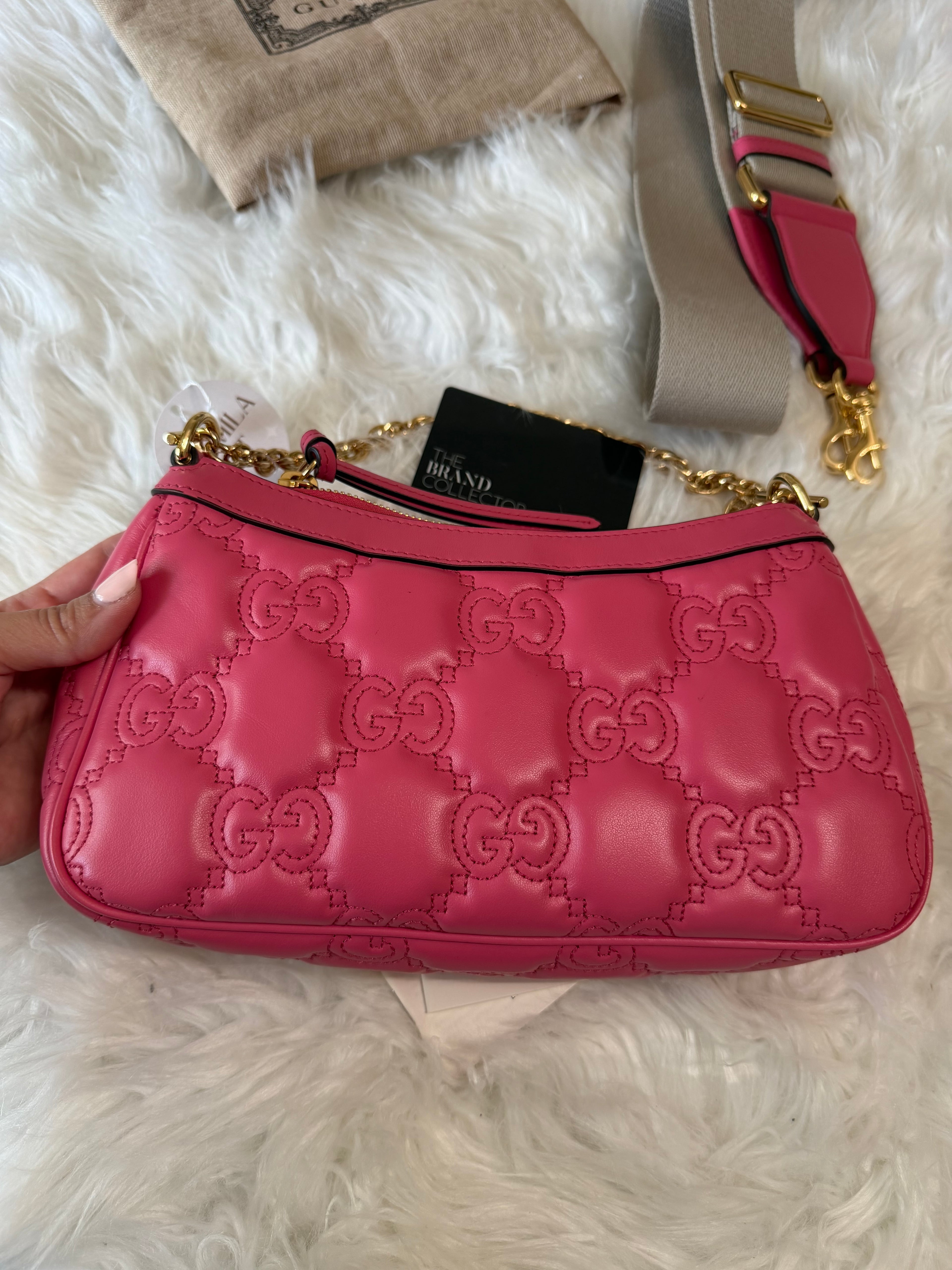 GUCCI GG METELASSE QUILTED LEATHER SHOULDER BAG