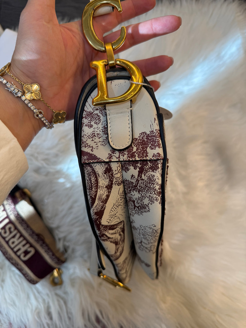 DIOR MEDIUM SADDLE TOILE DE JOUR TIGER EMBROIDERED CALFSKIN