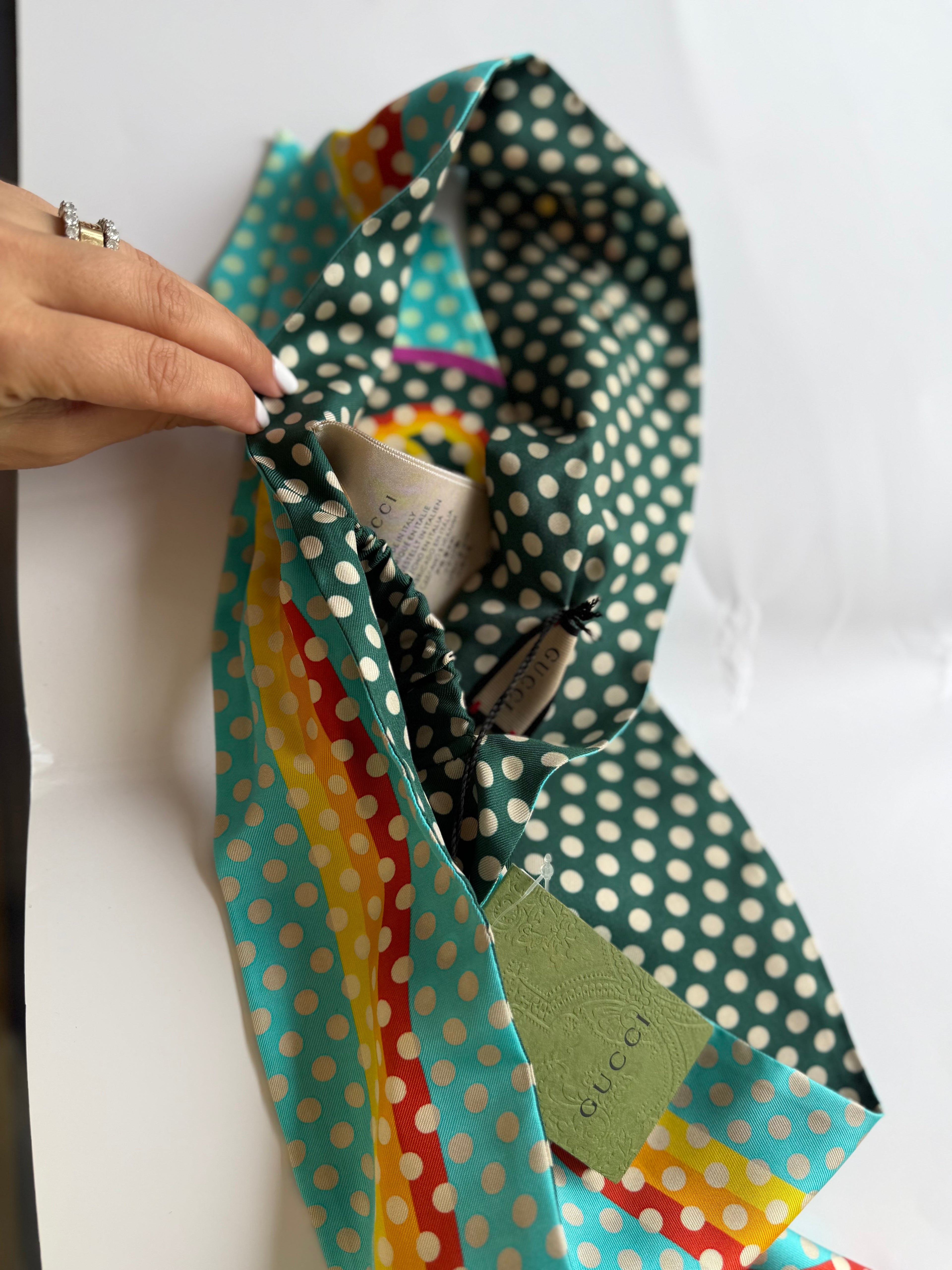GUCCI GREEN POLKA DOT SILK HEADBAND