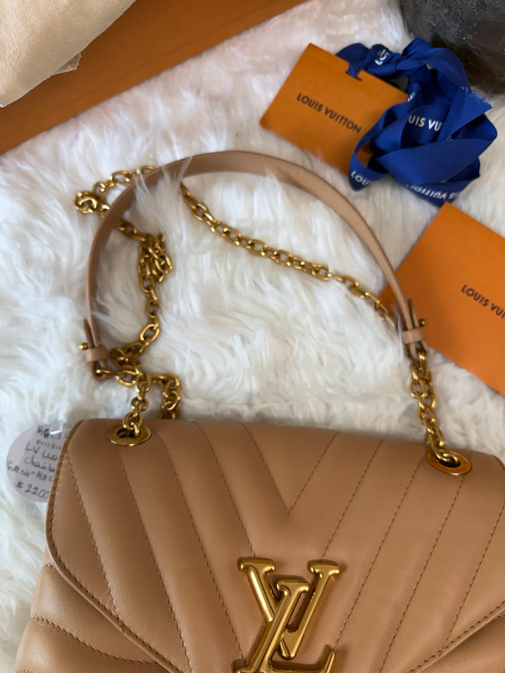 LOUIS VUITTON CALFSKIN LV NEW WAVE CHAIN BAG