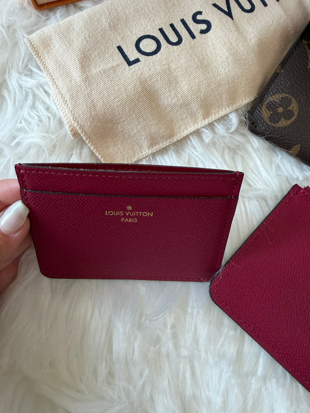 LOUIS VUITTON JEANNE WALLET IN MONOGRAM CANVAS