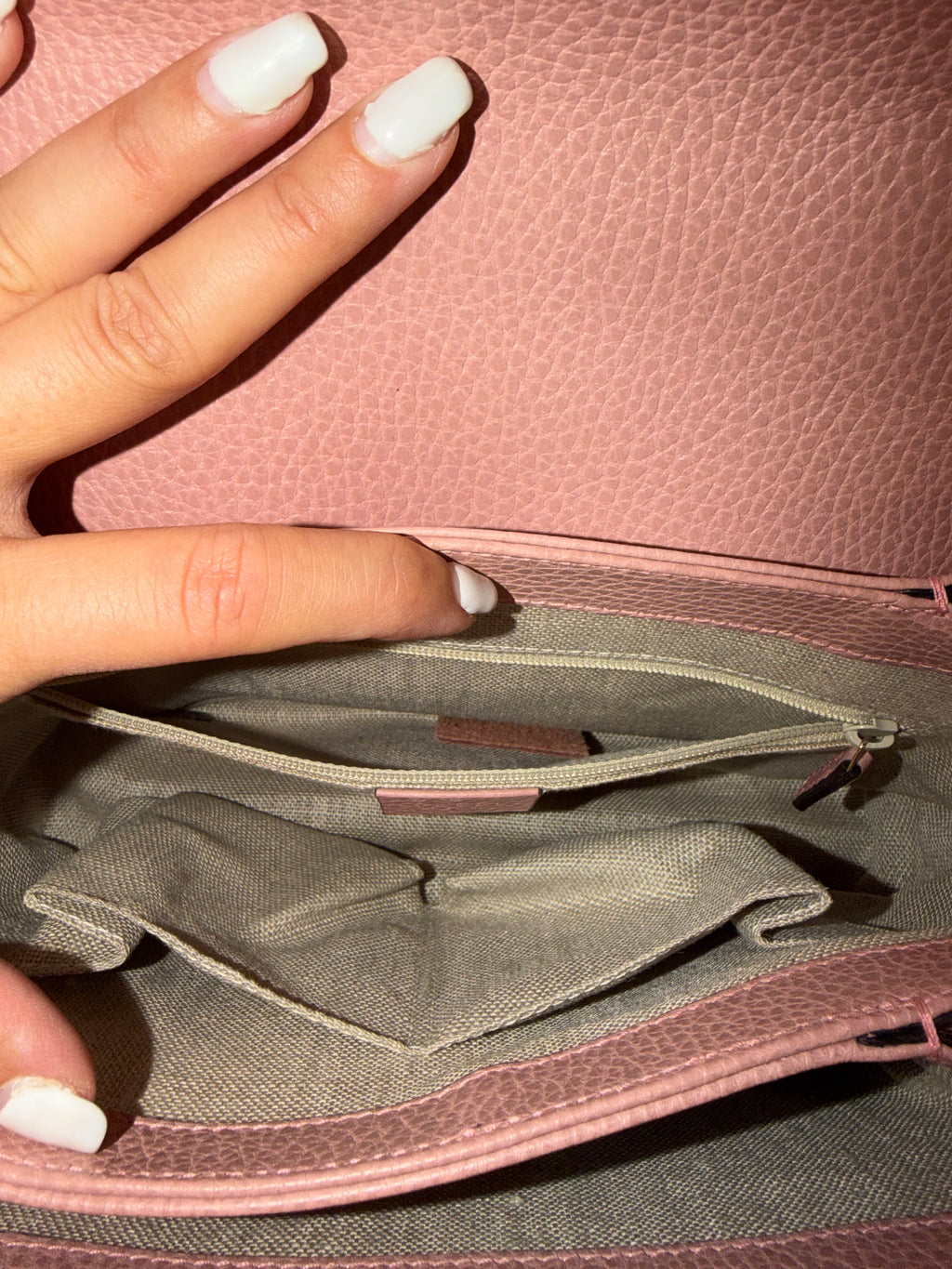 GUCCI TOP HANDLE NUDE BAG
