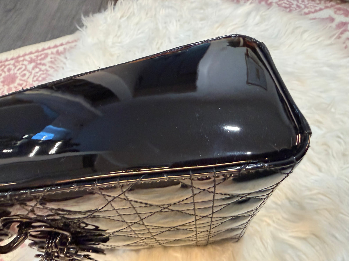 CHRISTIAN DIOR LADY DIOR SMALL BAG IN BLACK ON BLACK PATENT LEATHER